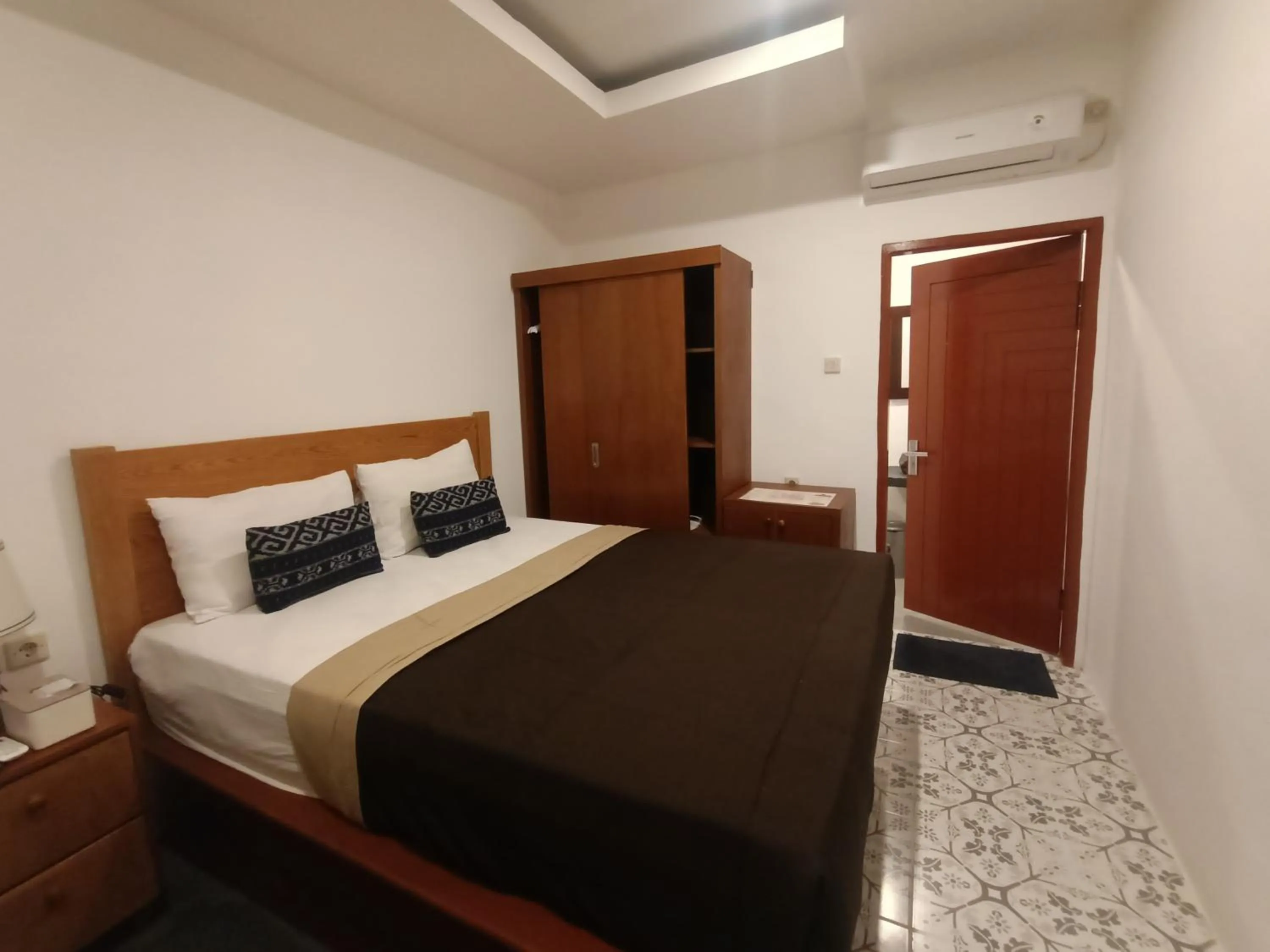 Bed in Attara Inn Senggigi