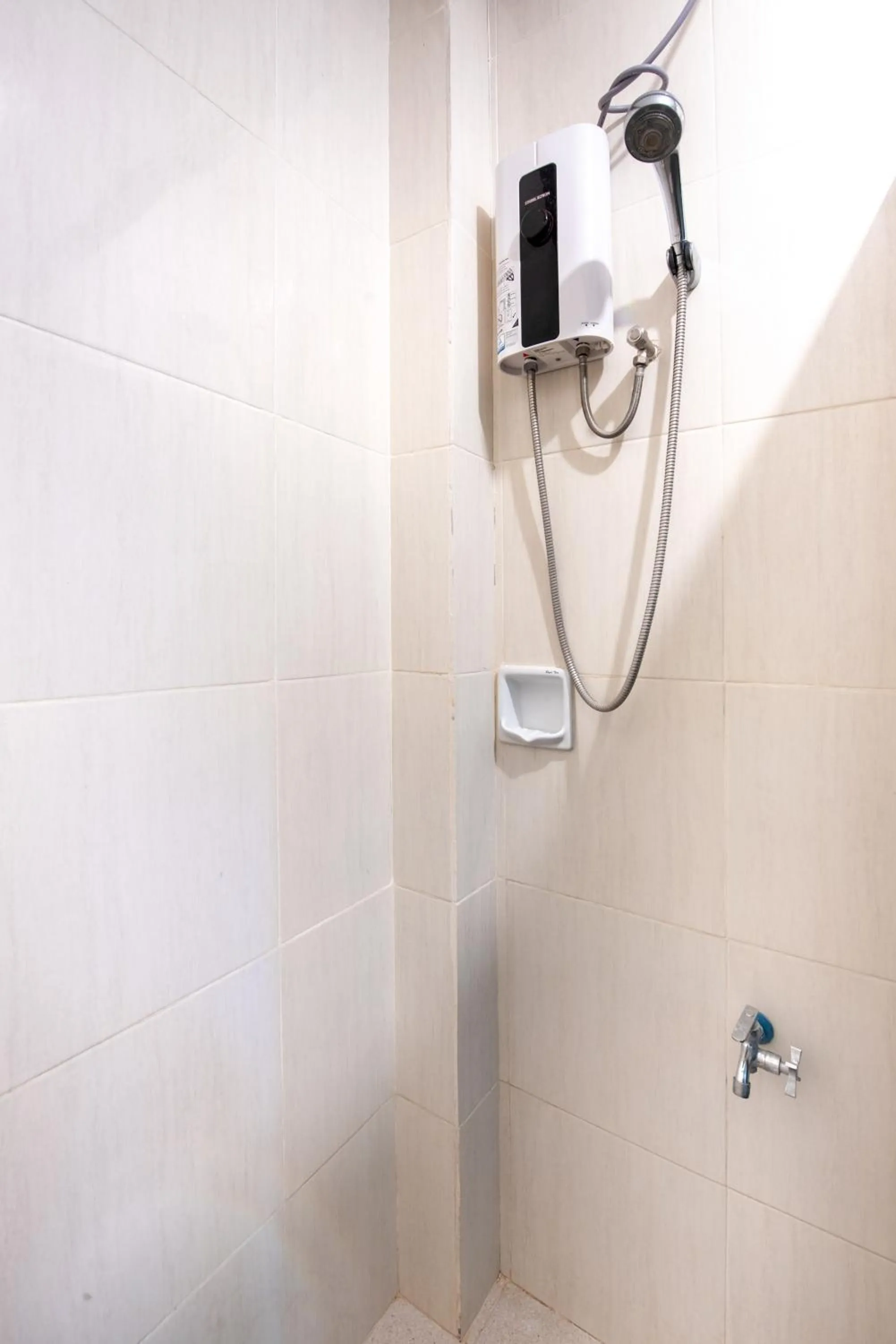 Shower in Siesta Siargao