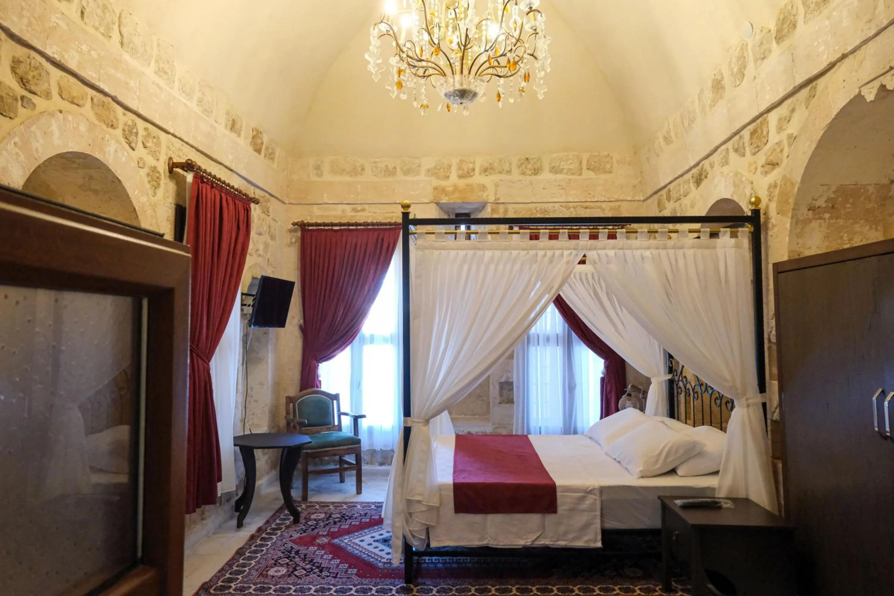 Bed in MİRSTONE TARİHİ KONAK