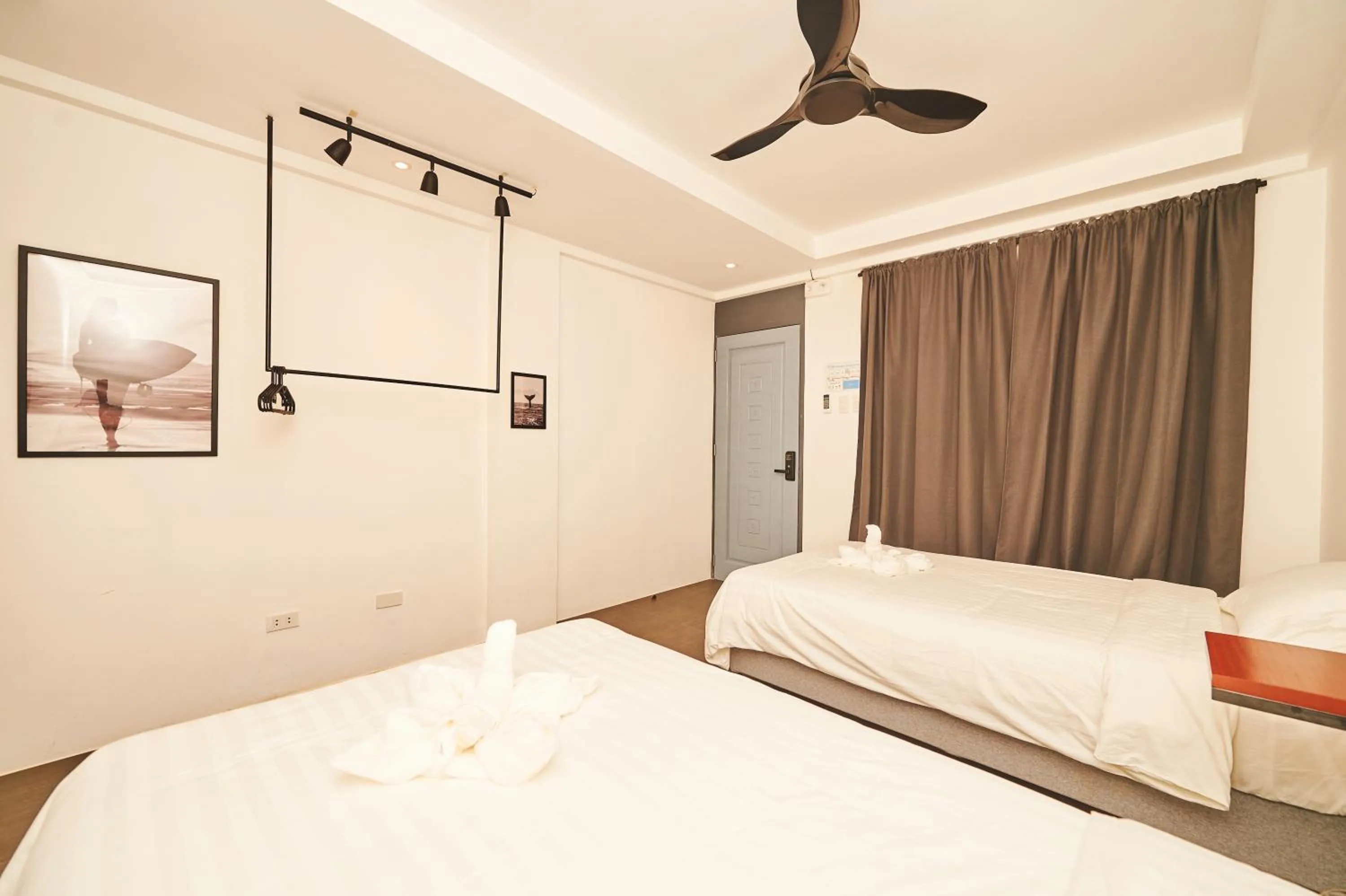 Bed in Hotel Gray in Boracay