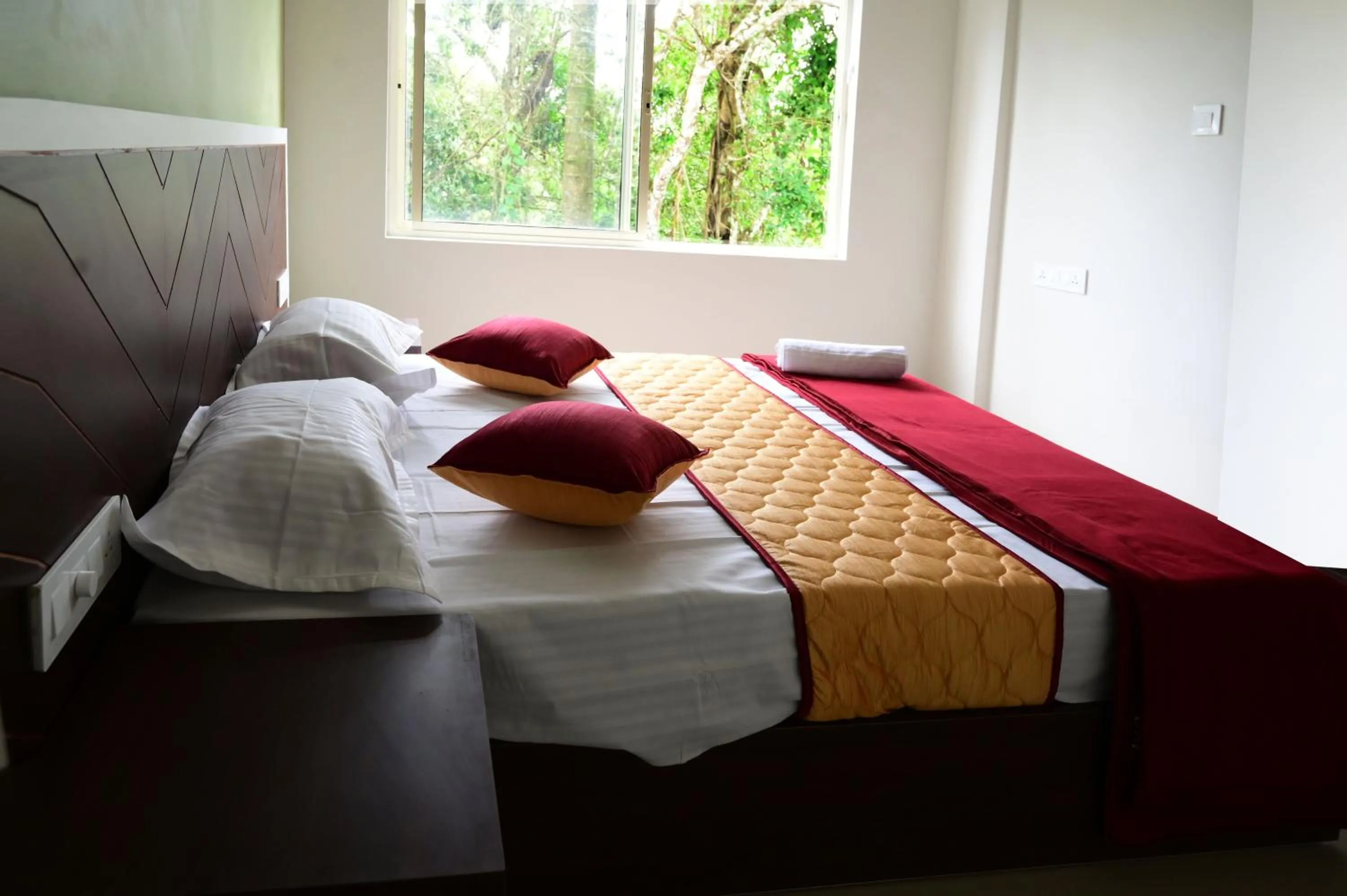 Bed in The Green Room Tourist Home