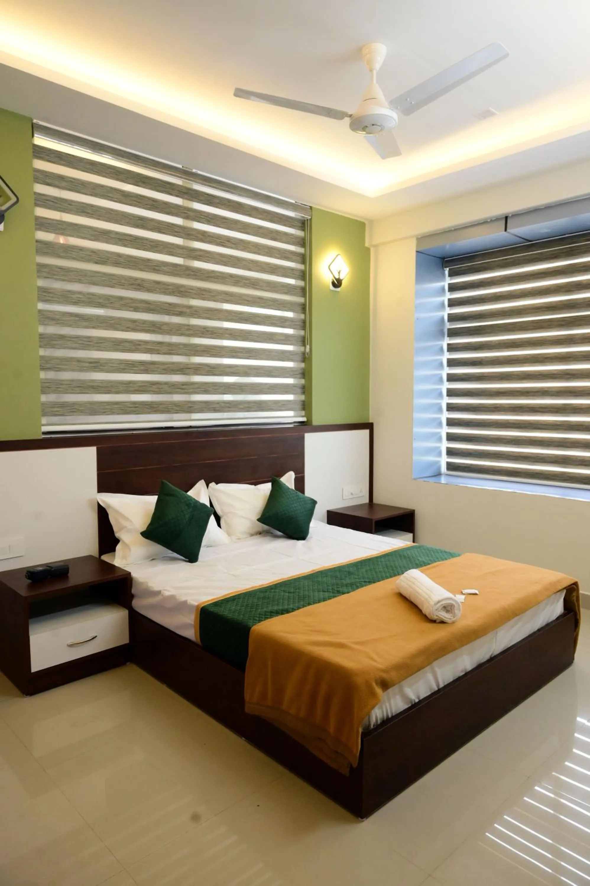 Bed in The Green Room Tourist Home