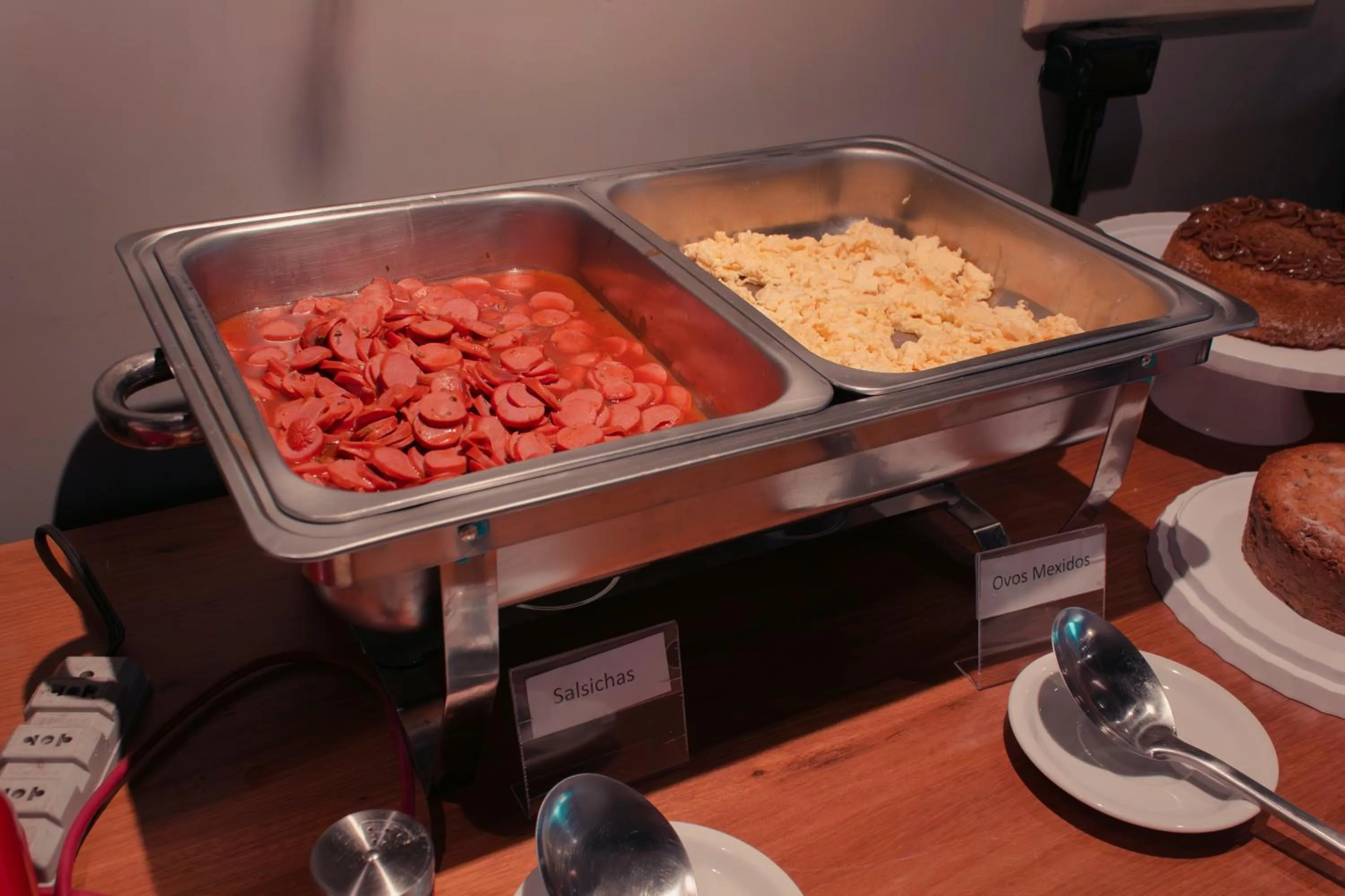 Buffet breakfast in Hotel Apiacas