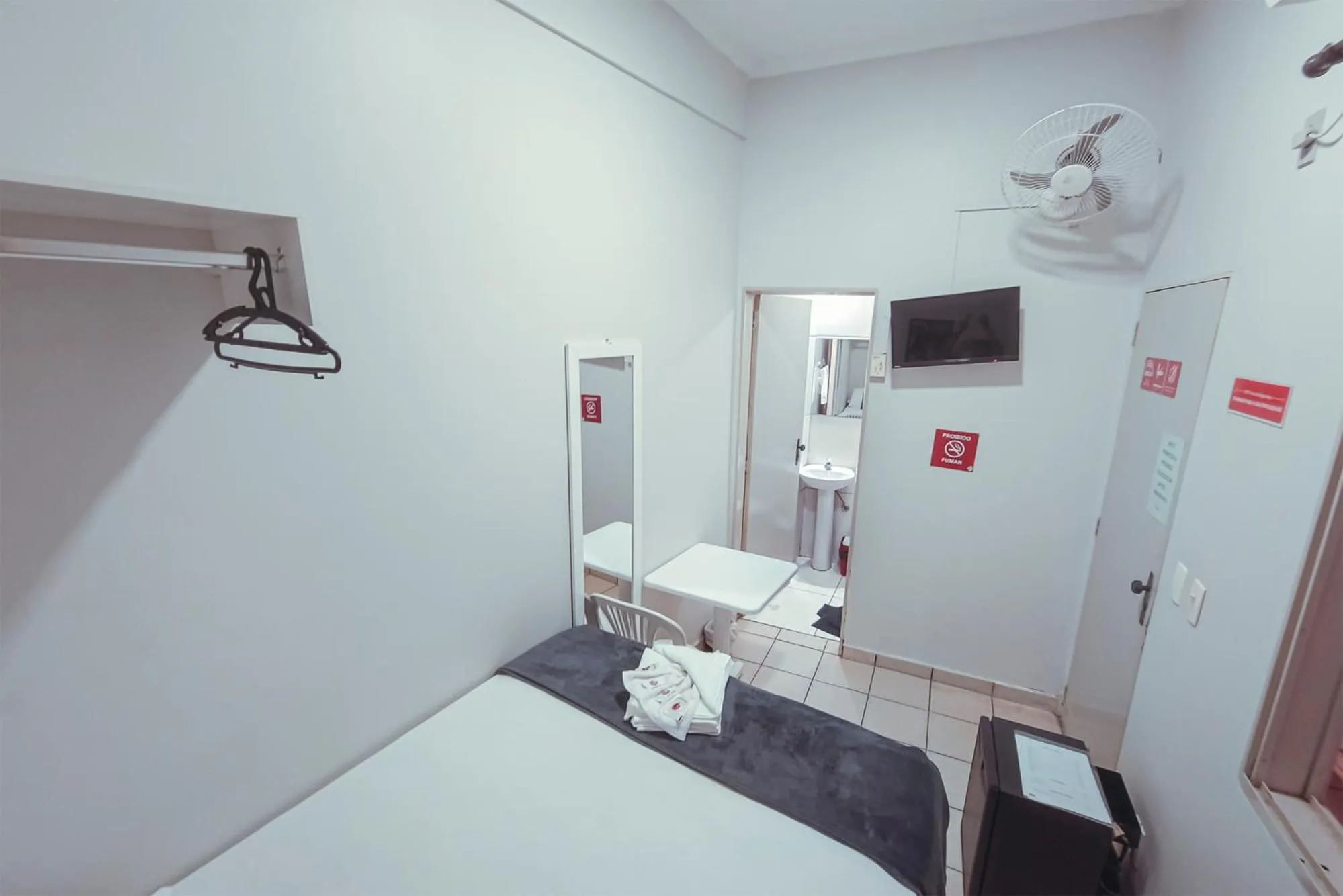 Bedroom, Bed in Hotel Apiacas