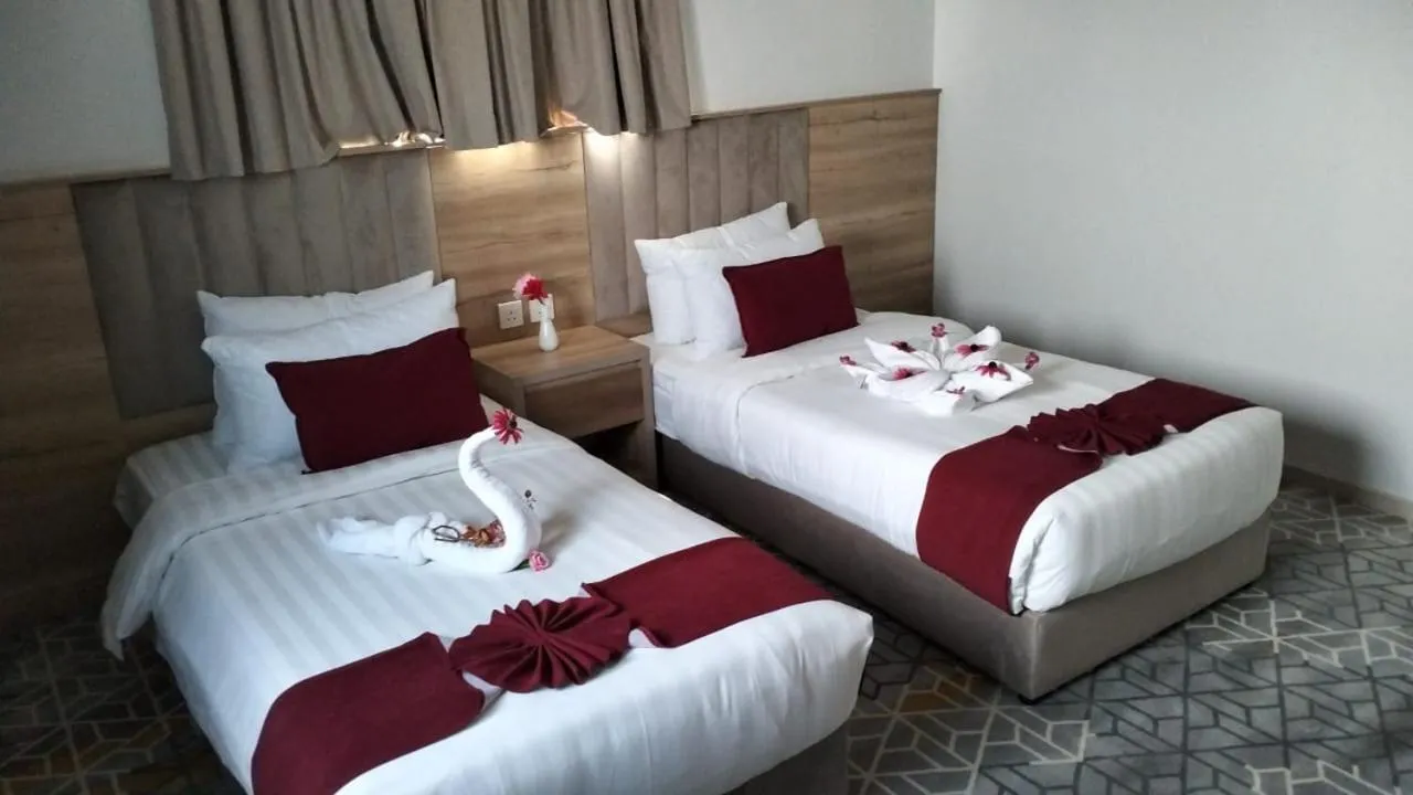 Bedroom, Bed in GOLDEN NEW UMU ALQURAA Hotel