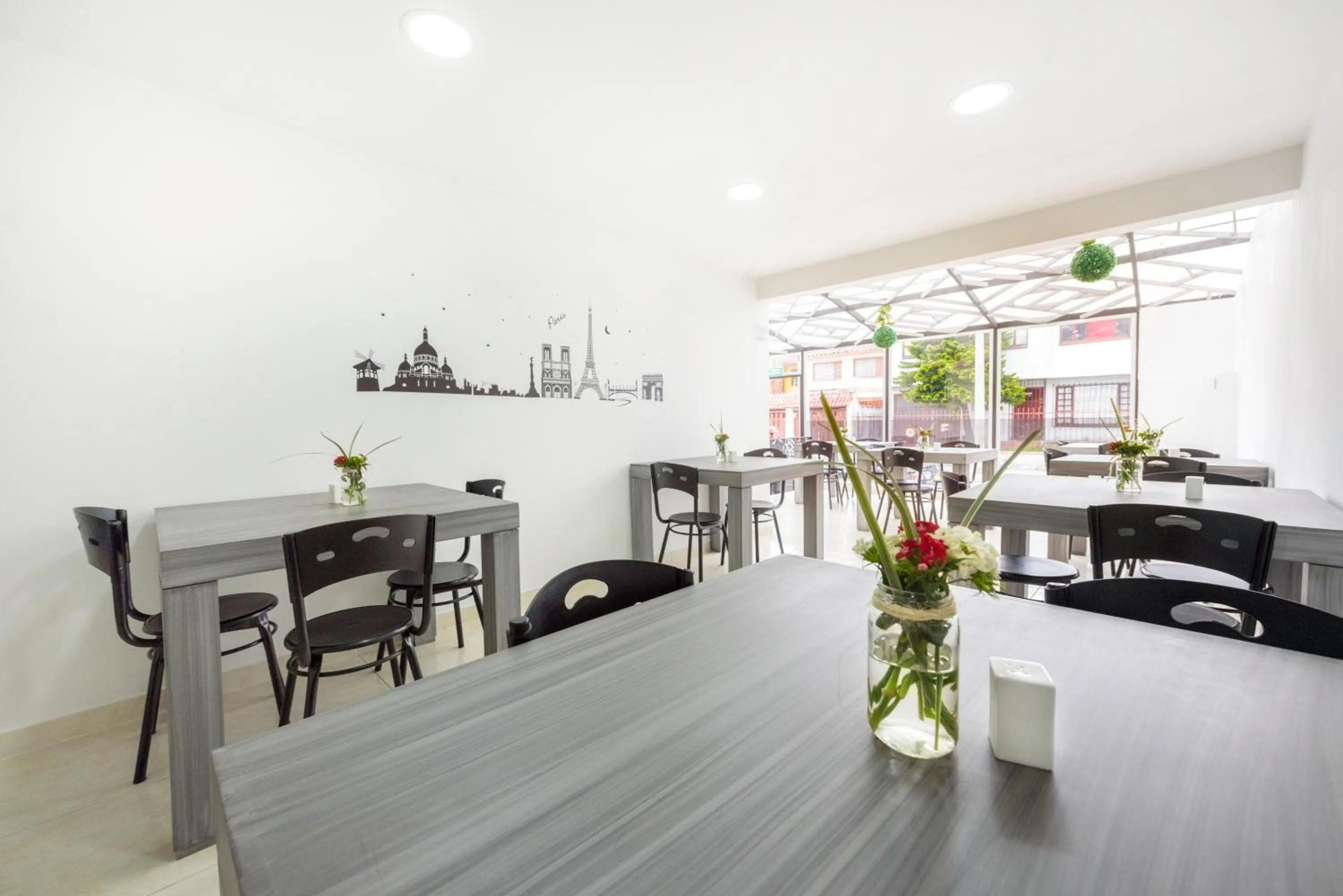 Dining area in Ayenda 1024 Agora Inn Hotel