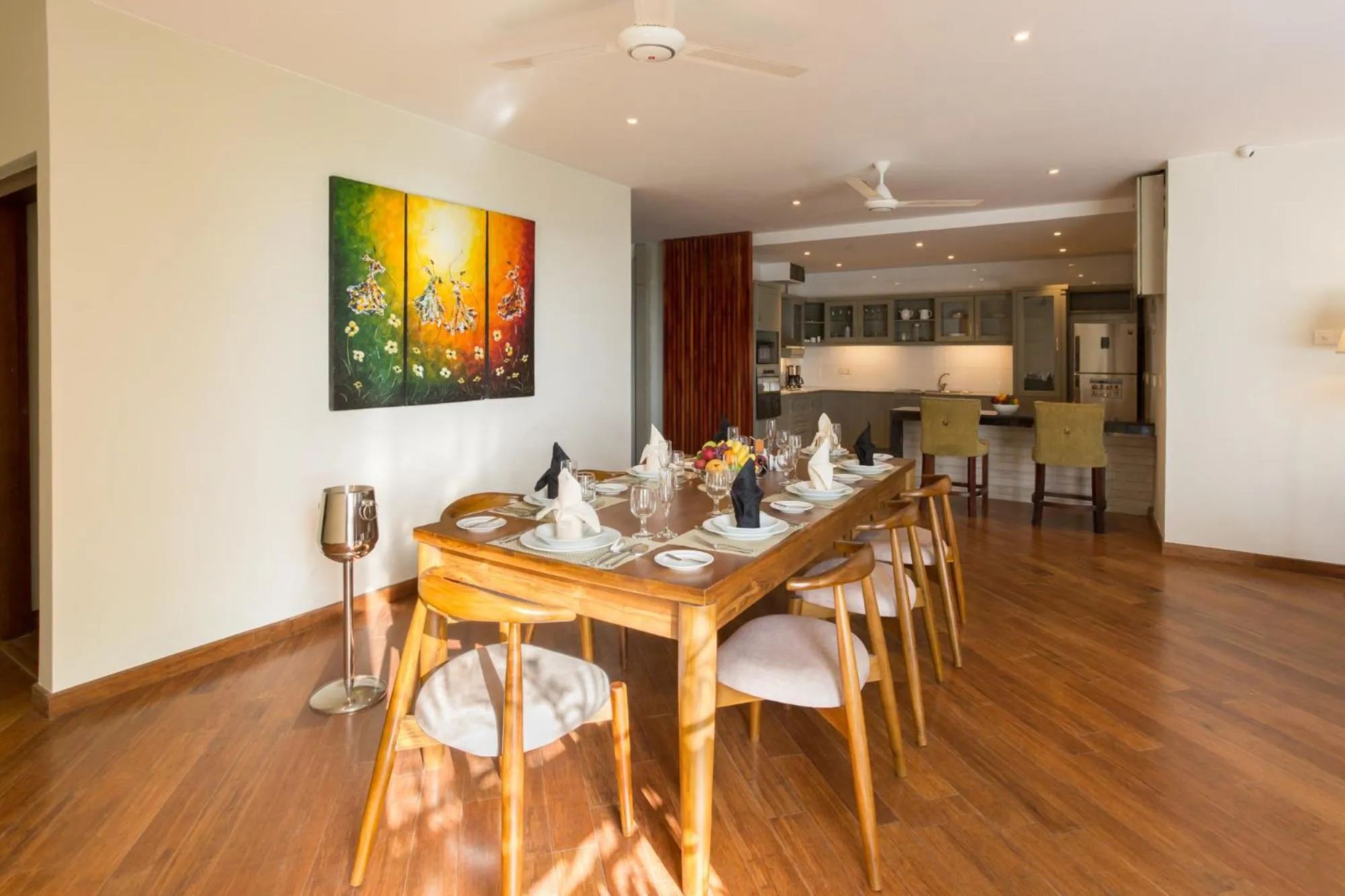 Kitchen or kitchenette in Serene Villa 38