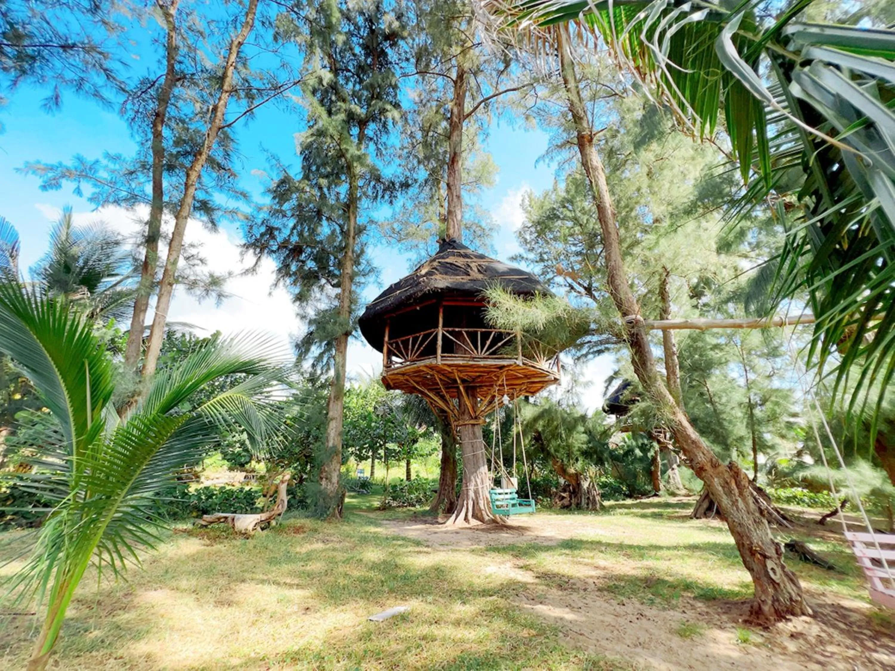 Massage in Me bungalow beach resort