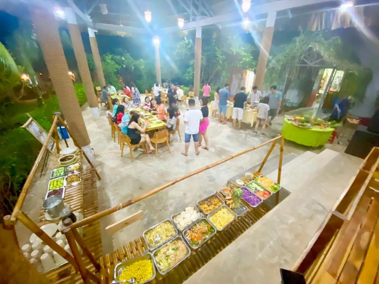 BBQ facilities in Me bungalow beach resort