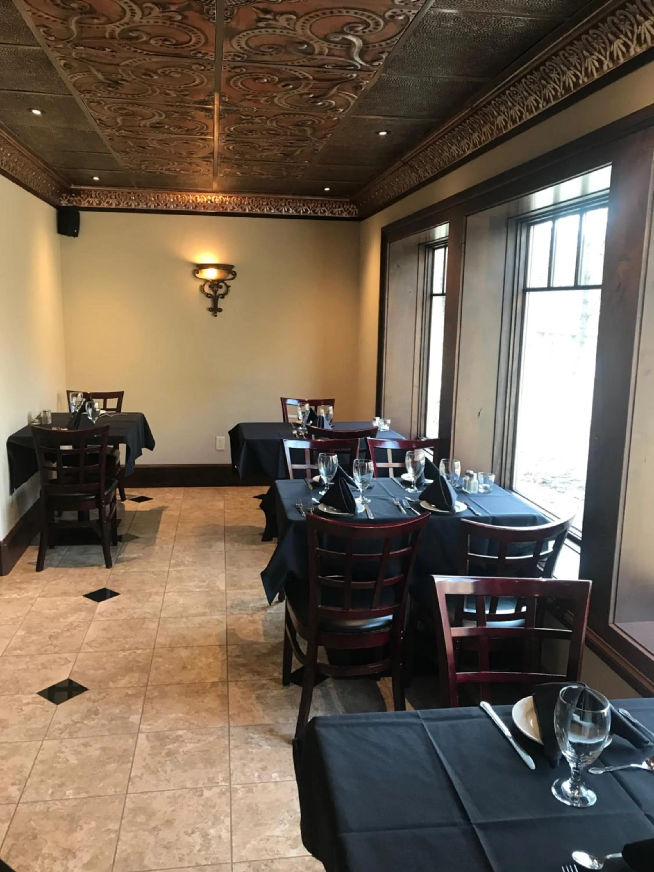 Restaurant/places to eat in Riverside Hot Springs Inn & Spa - Adults Only