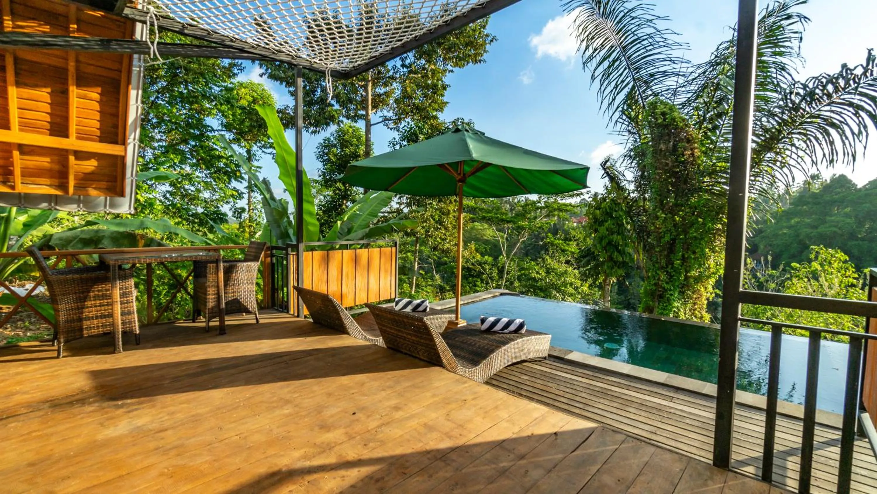 Swimming pool in Anja Villas Ubud