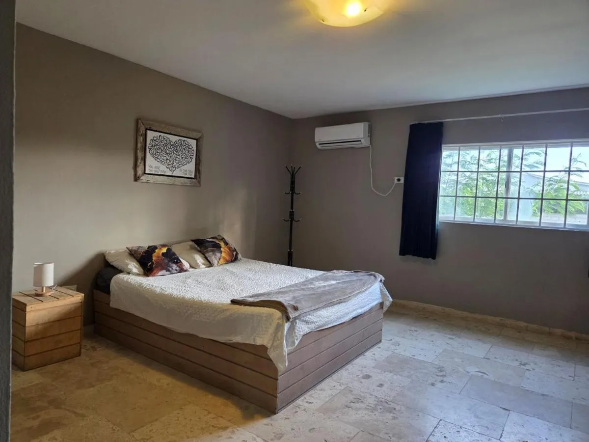 Bed in The Lodge Bonaire