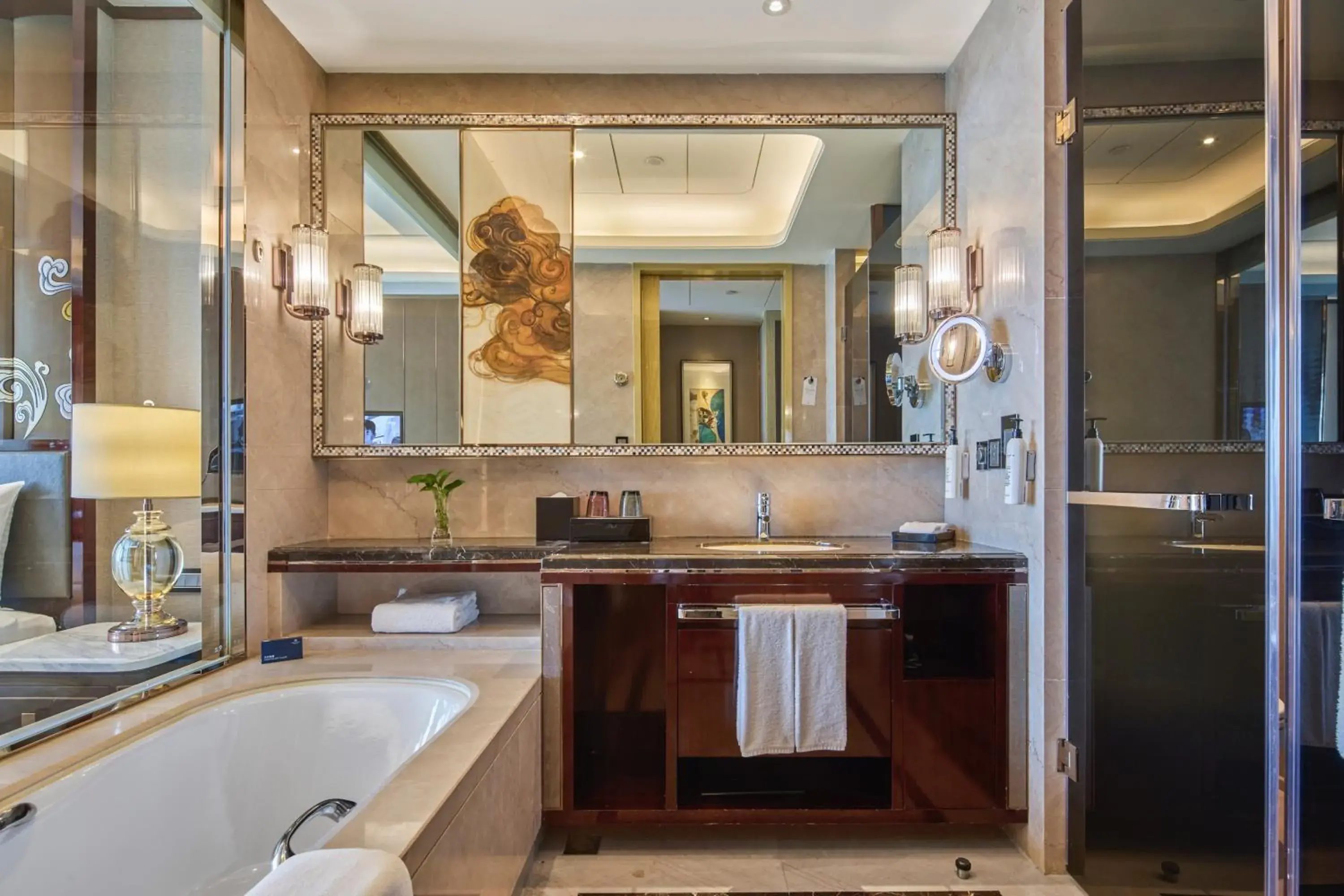 Deluxe Double Room in Wanda Realm Yinchuan Deluxe Double Room in Wanda Realm Yinchuan