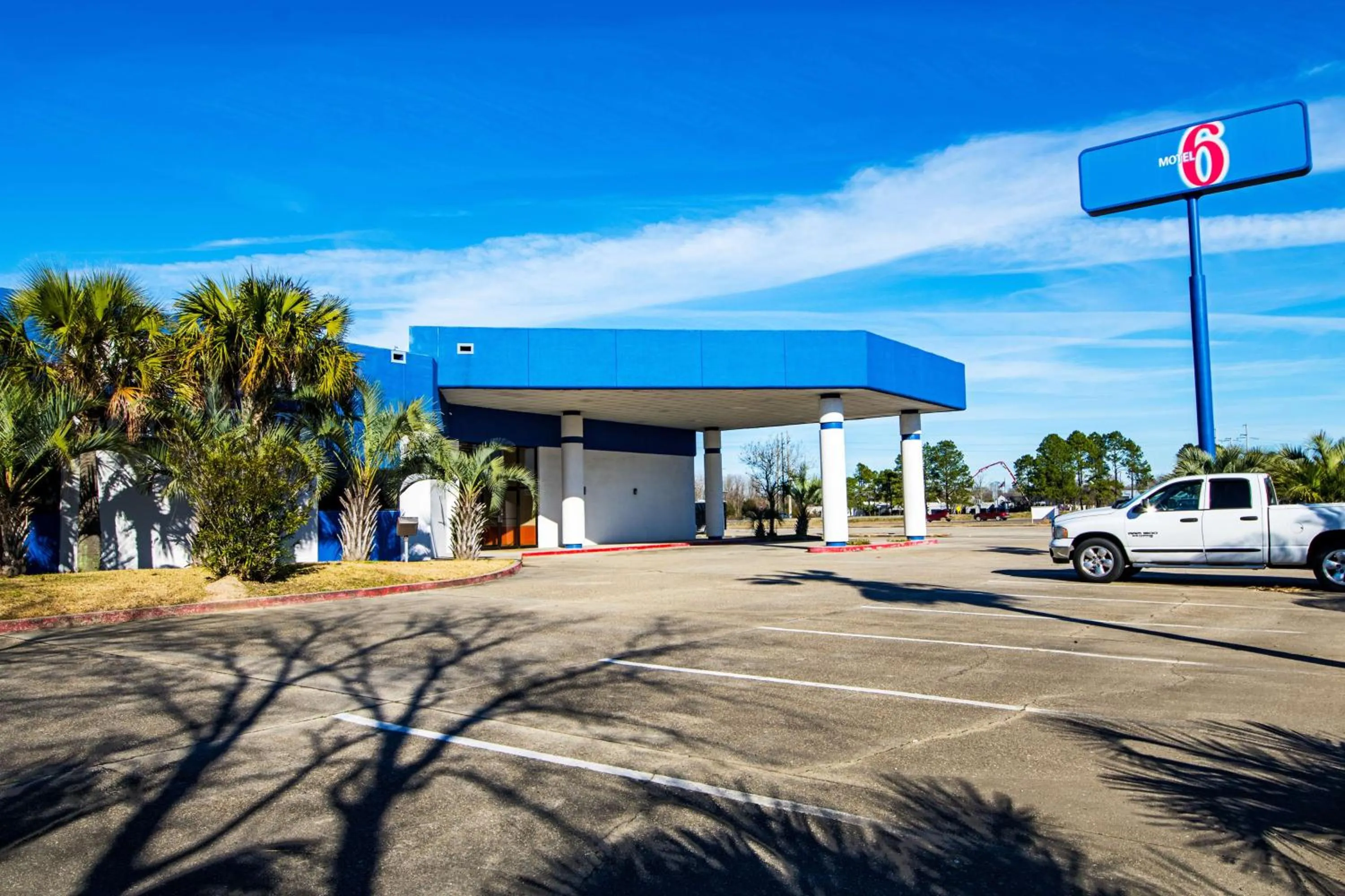 Property building in Motel 6-Opelousas, LA