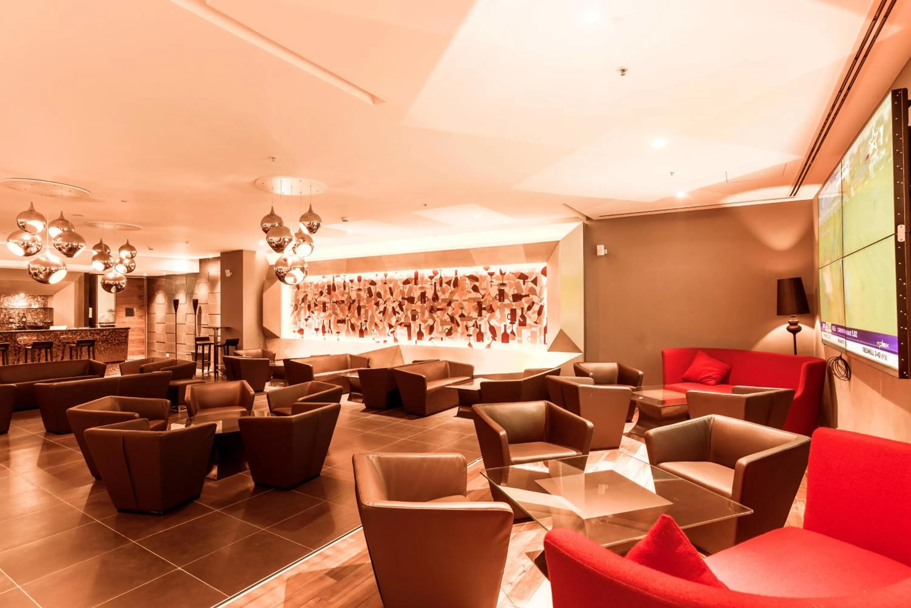 Lounge or bar in Howard Johnson By Wyndham, Hebbal, Bengaluru