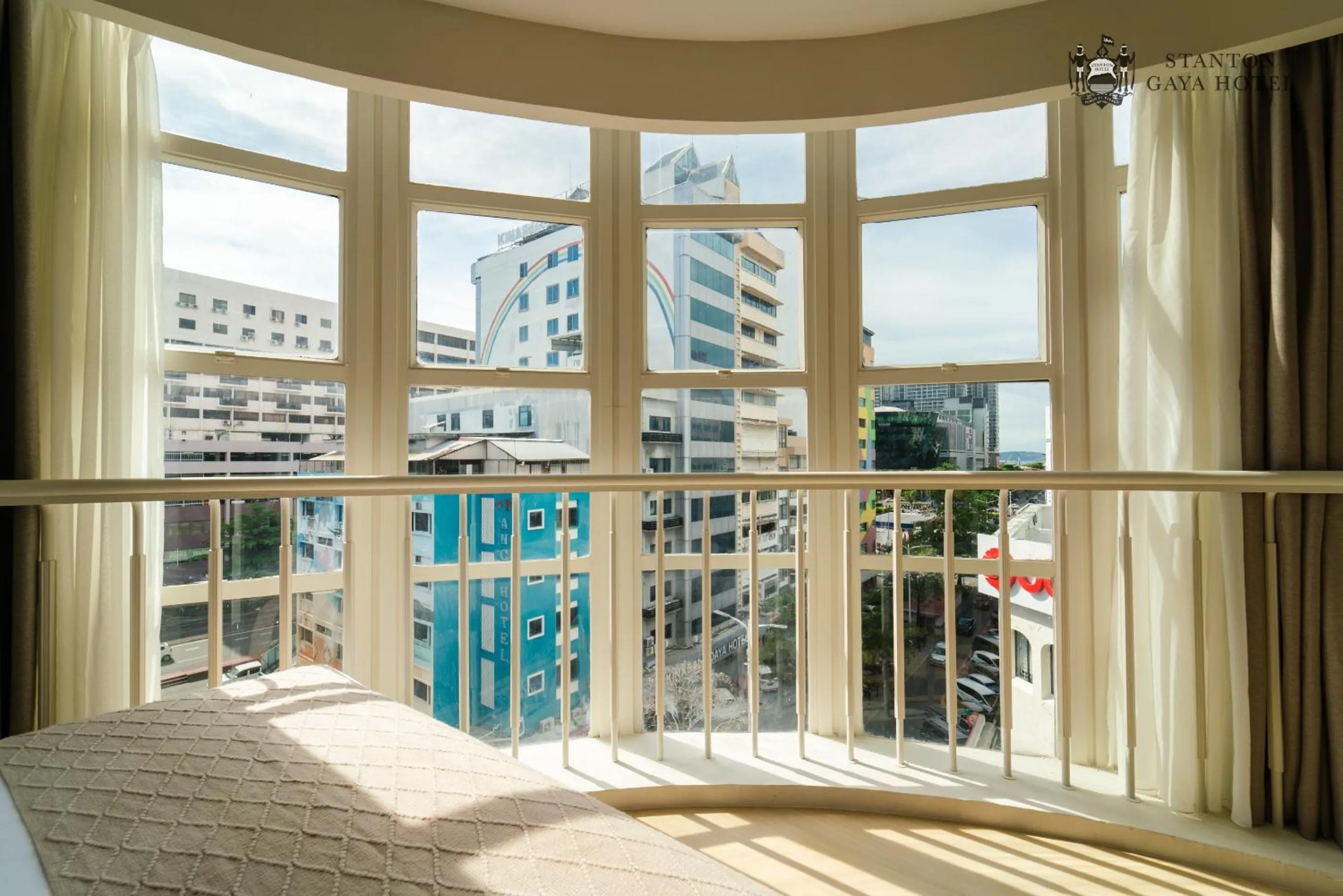 City view, Bed in Stanton Gaya Hotel