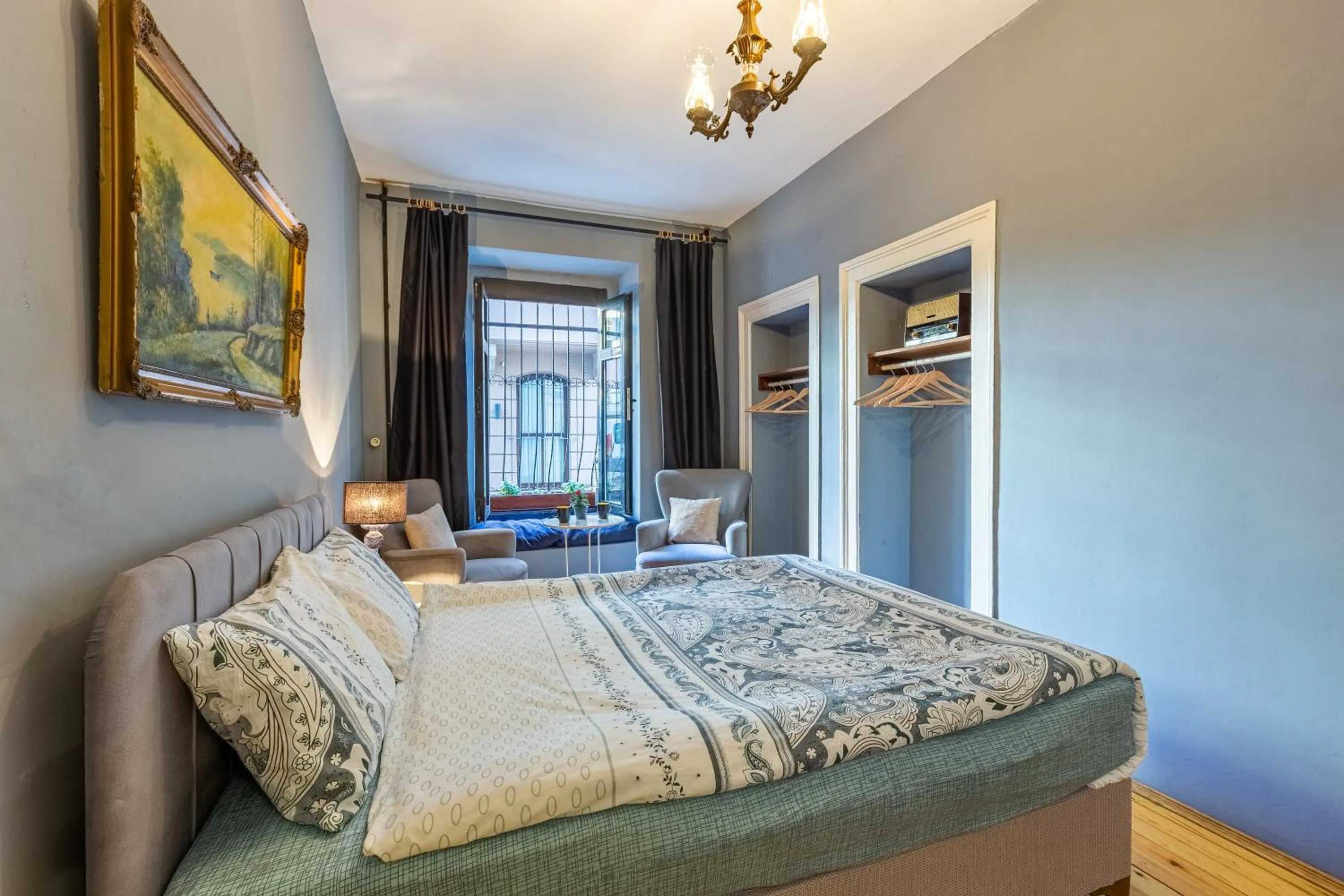 Bed in Ali Pasha Apartment