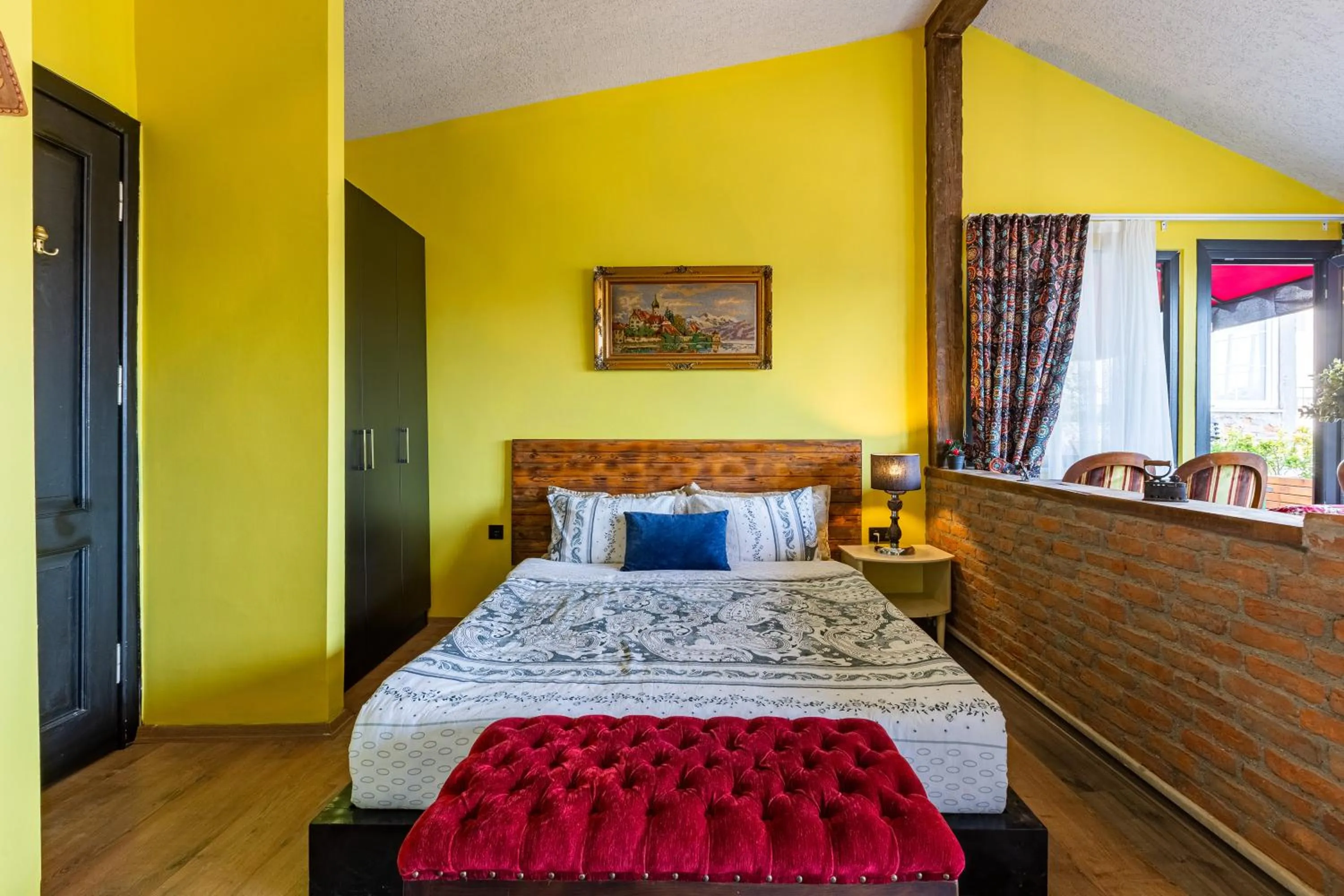 Bed in Ali Pasha Apartment