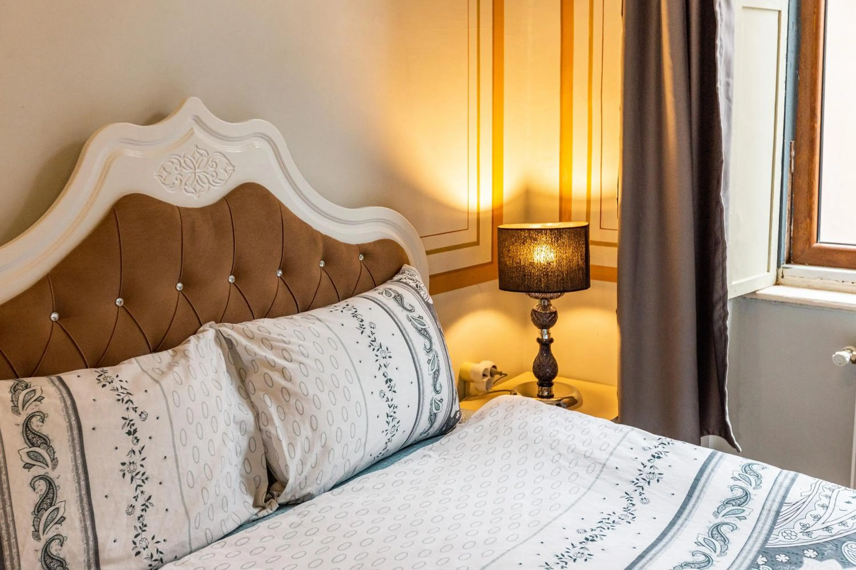 Bed in Ali Pasha Apartment