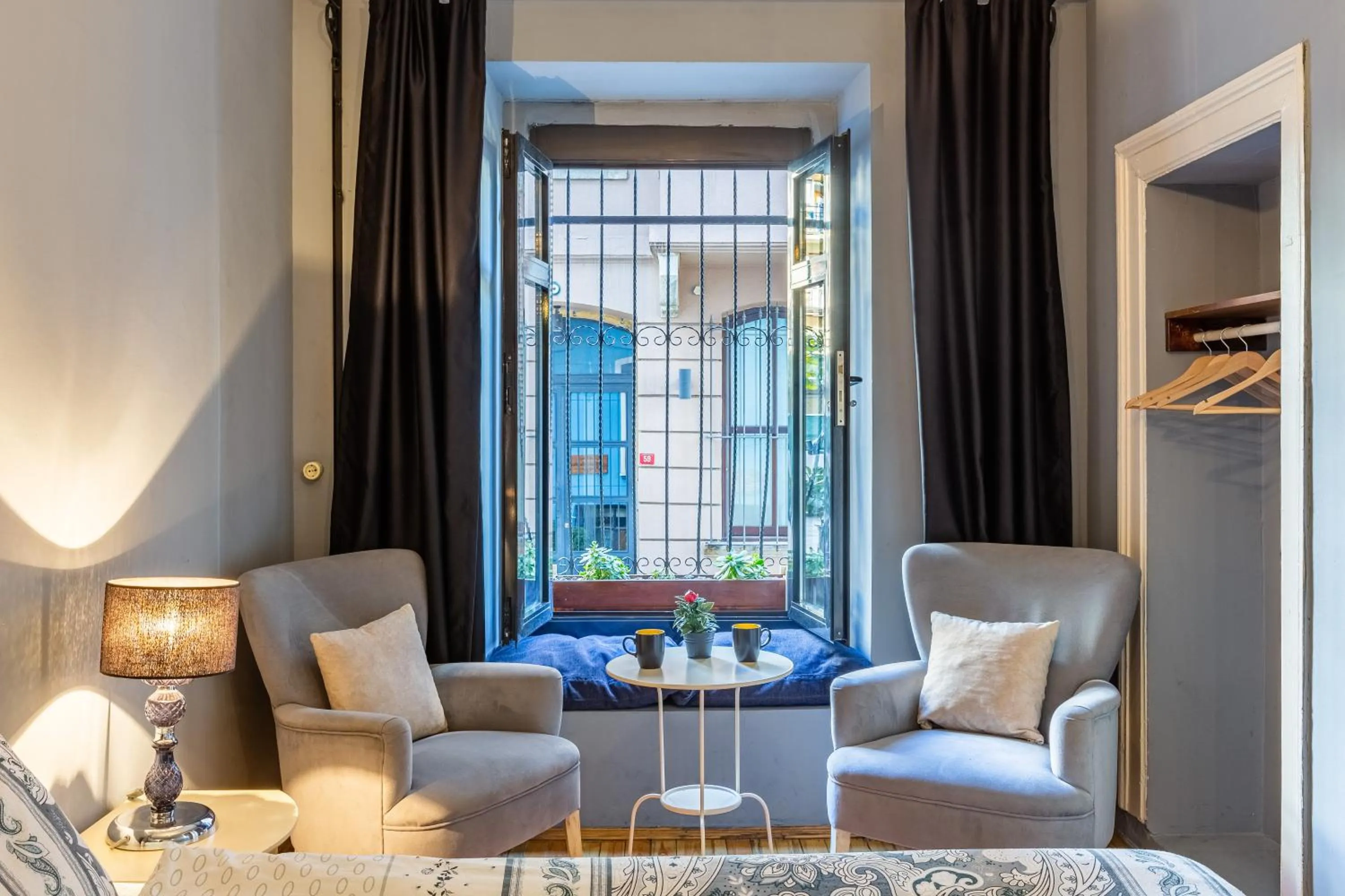 Seating area in Ali Pasha Apartment