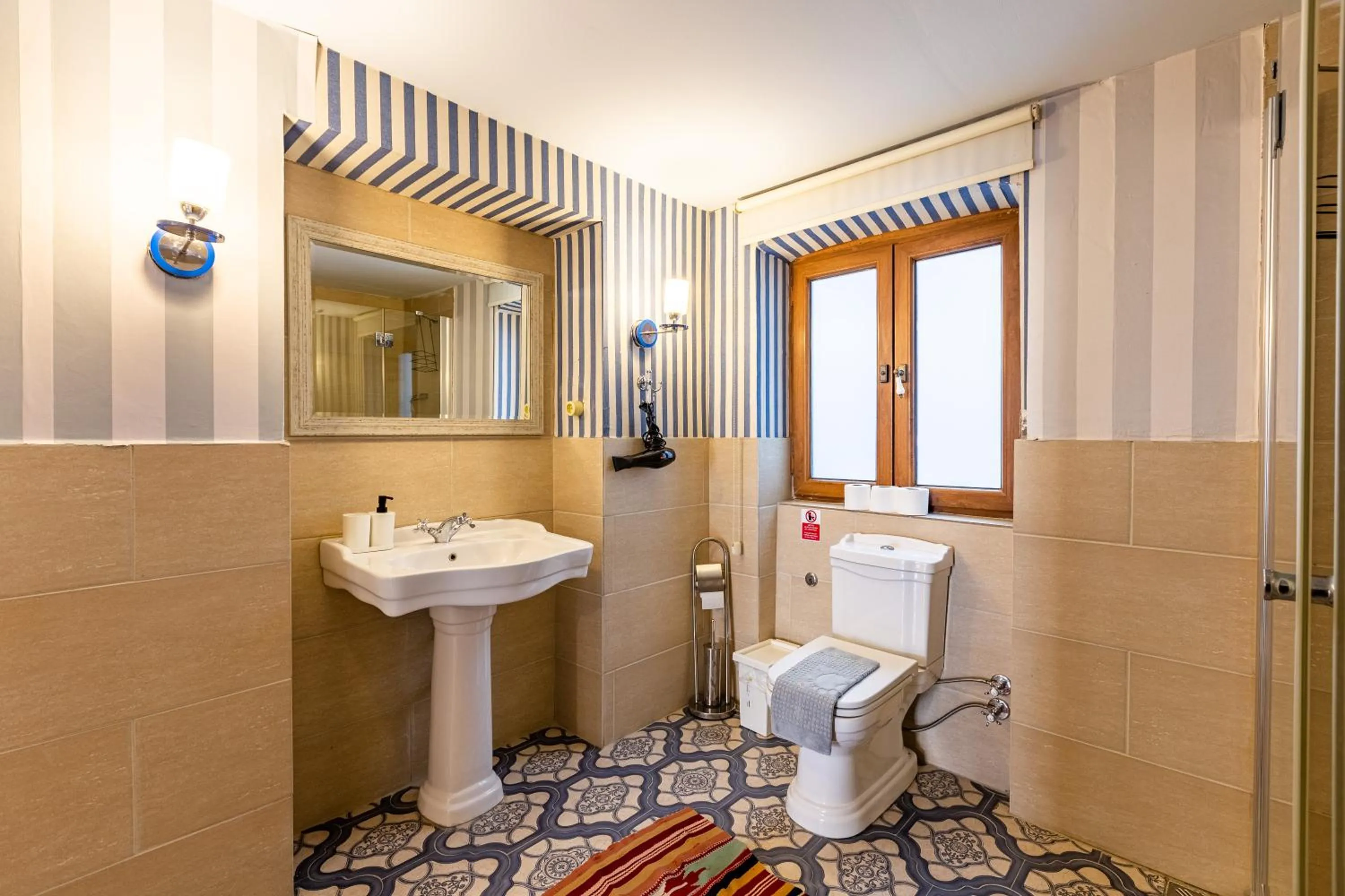 Bathroom in Ali Pasha Apartment