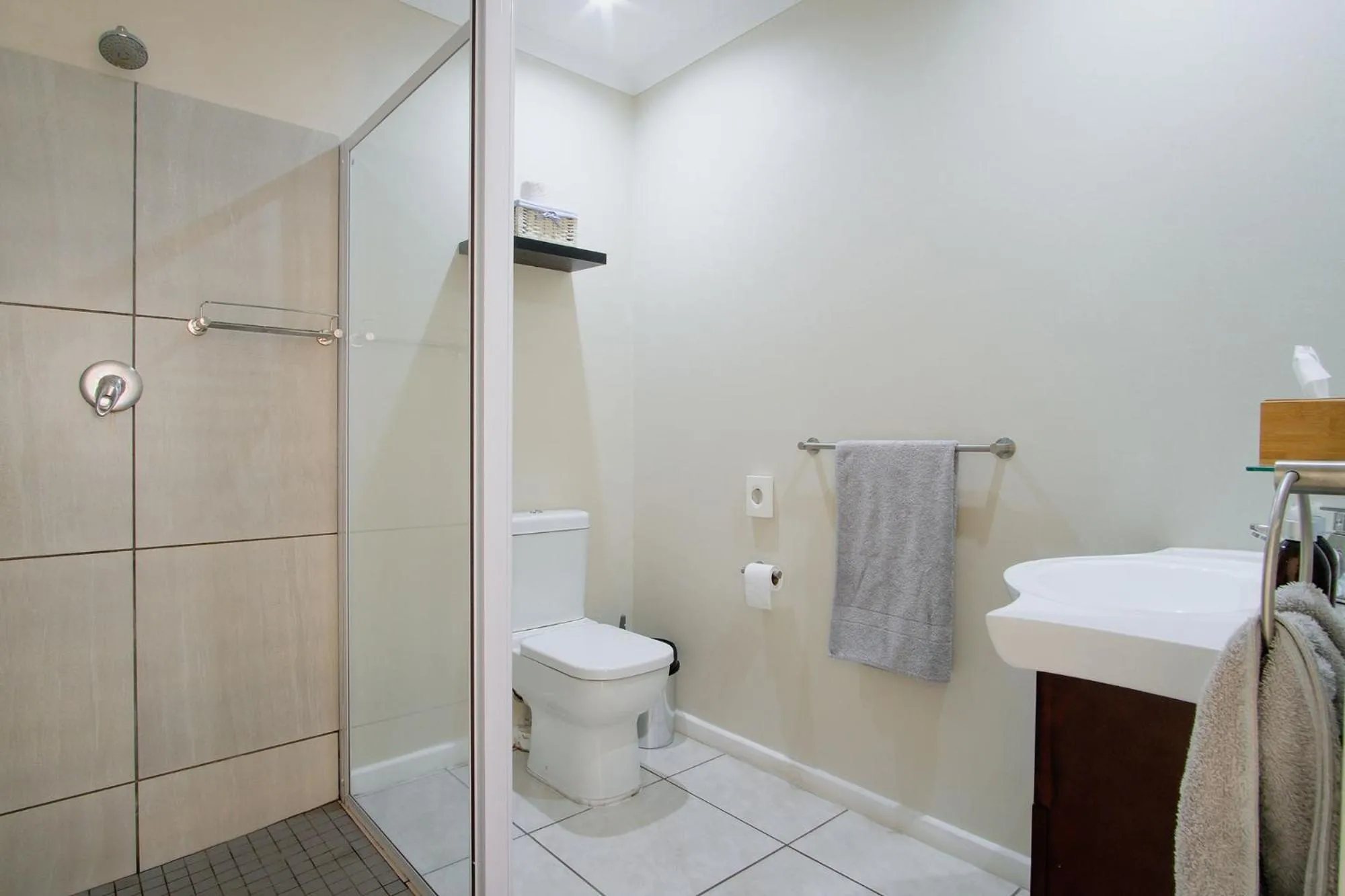 Bathroom in High Season Farm Luxury Cottages