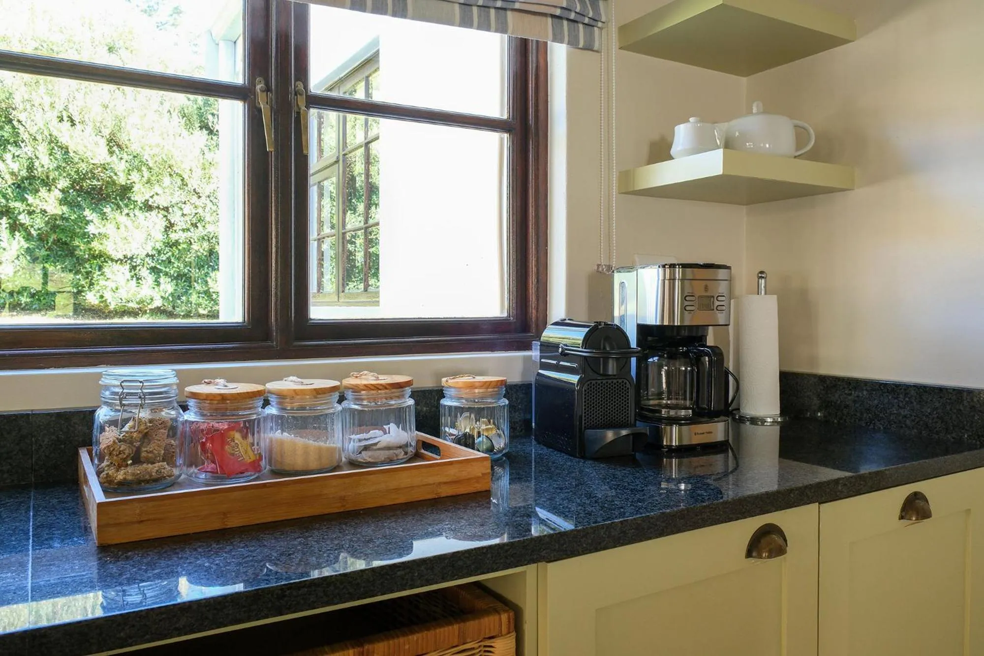 Coffee/tea facilities in High Season Farm Luxury Cottages