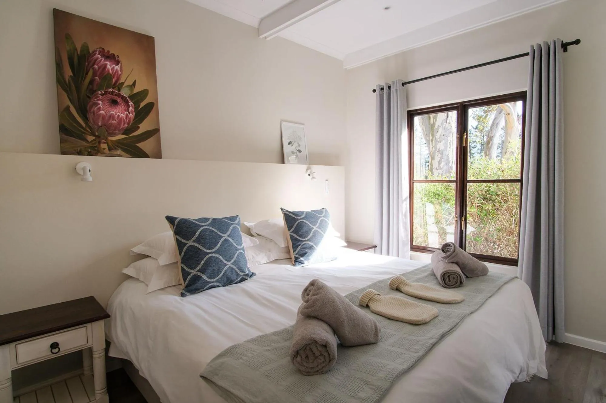 Bed in High Season Farm Luxury Cottages