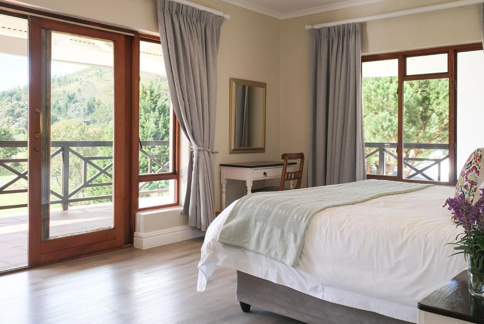 Bedroom, Bed in High Season Farm Luxury Cottages