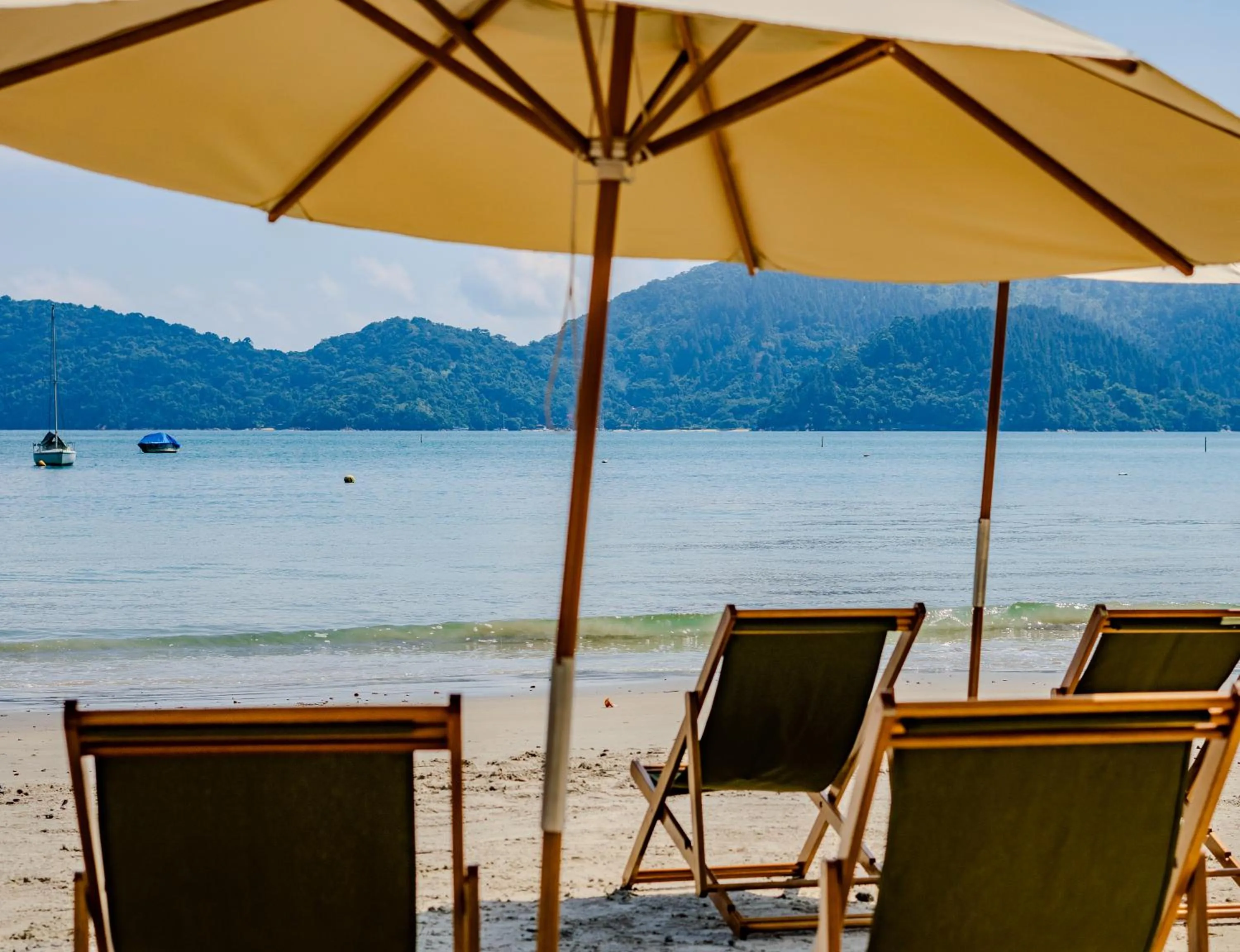Beach in Catalina Hotel