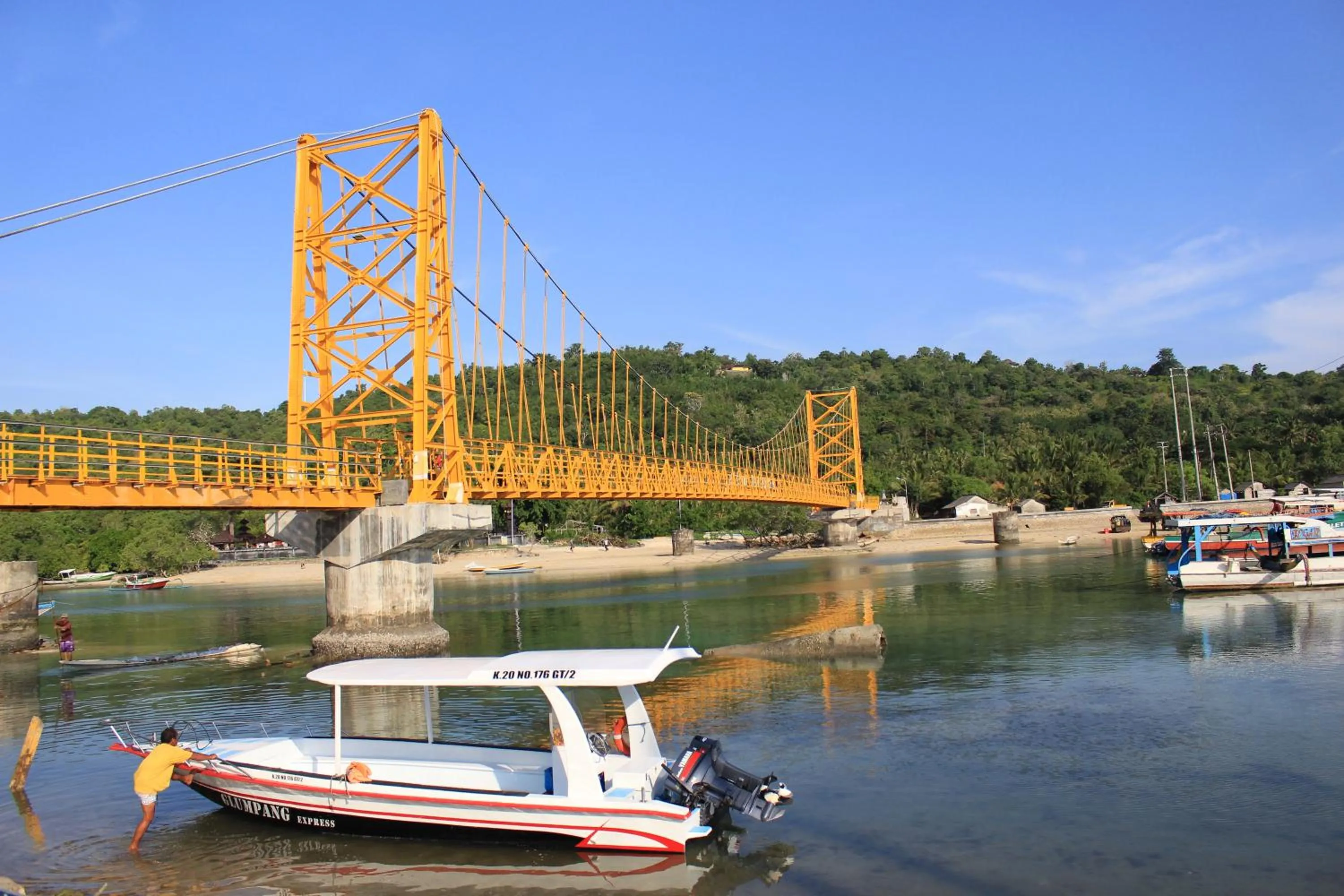 Nearby landmark in Sunrise Ocean Hut's Lembongan