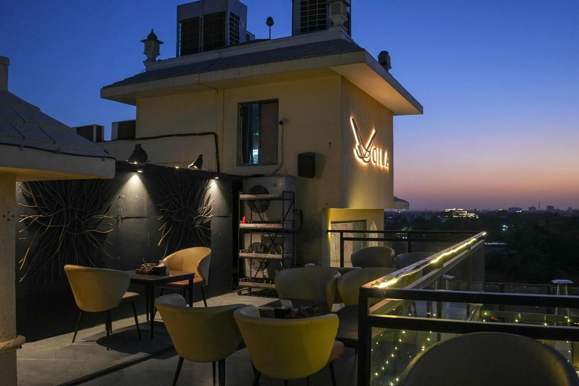 Restaurant/places to eat in The Shanti A Boutique Hotel