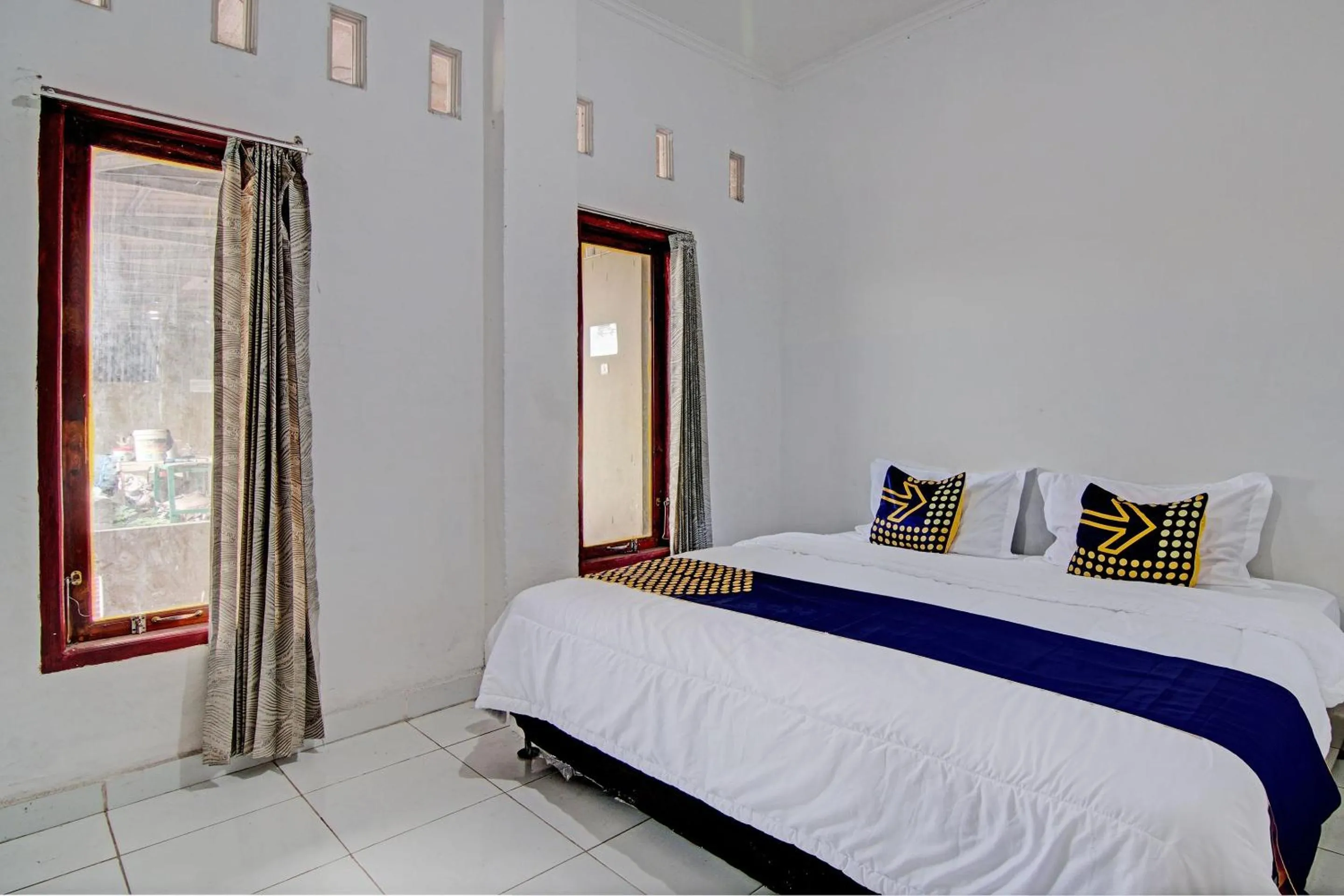 Bedroom, Bed in Hotel O Meranti HomestayNearJembatan Siak