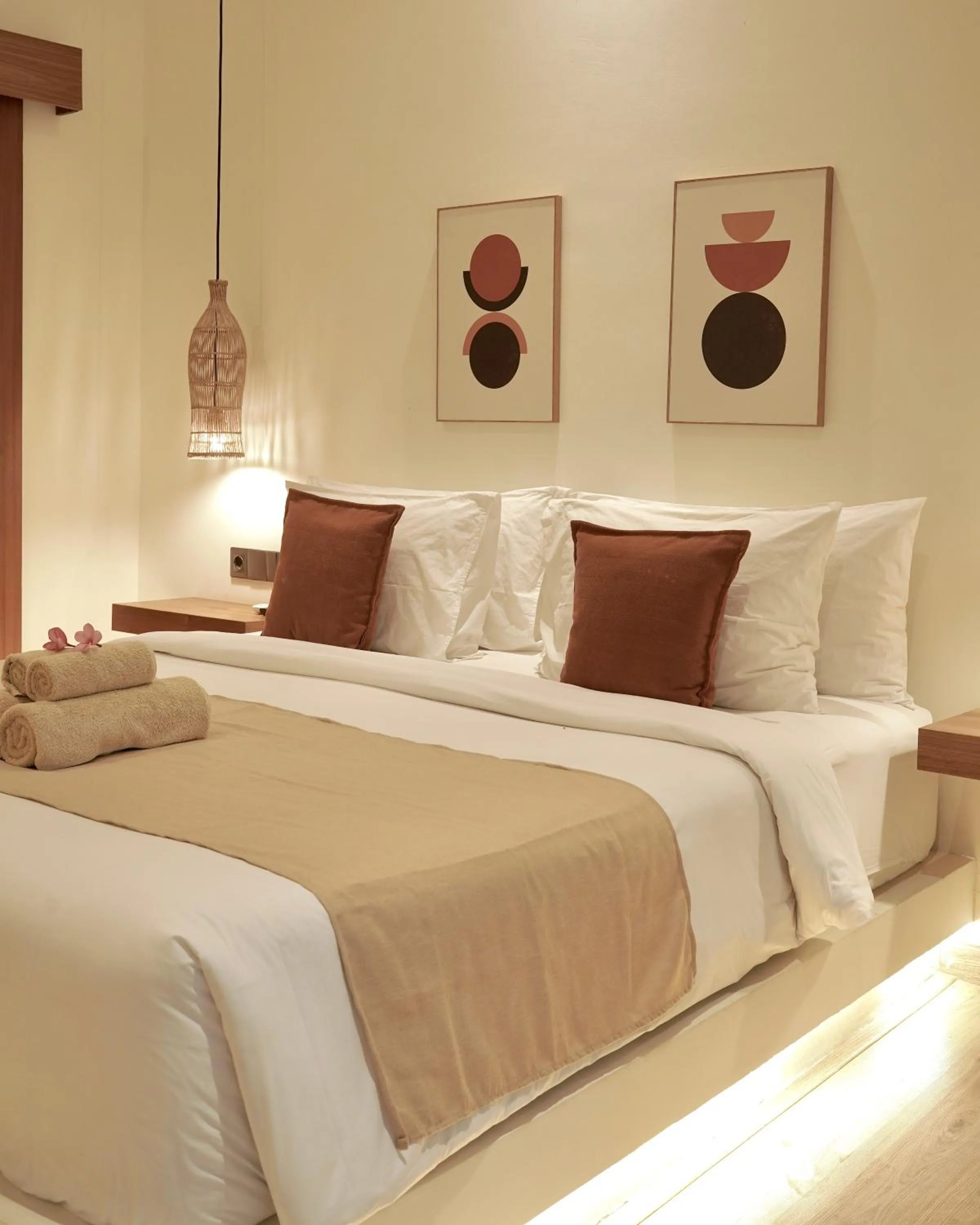 Bed in Reset Lombok Hotel