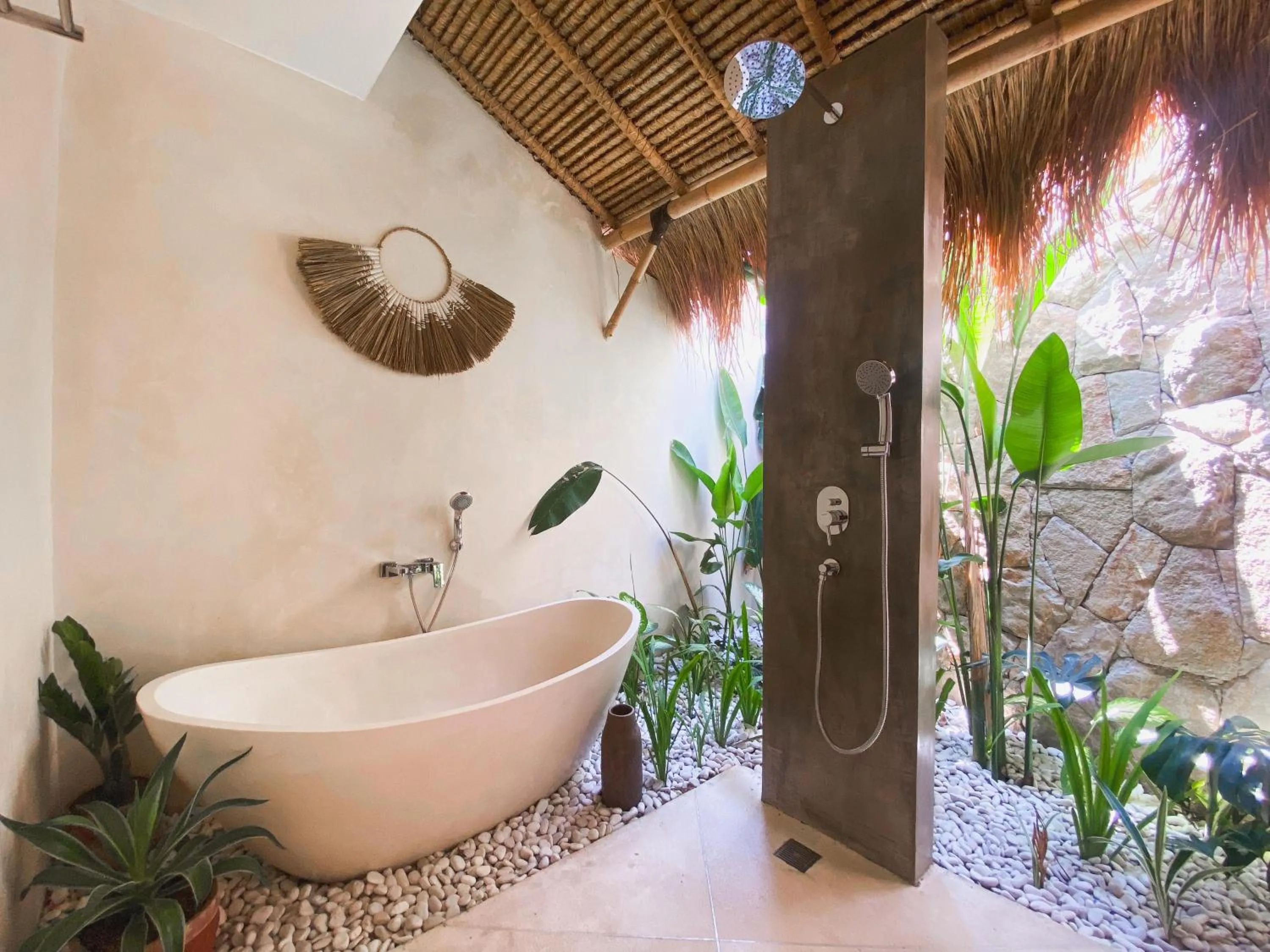 Shower in Reset Lombok Hotel