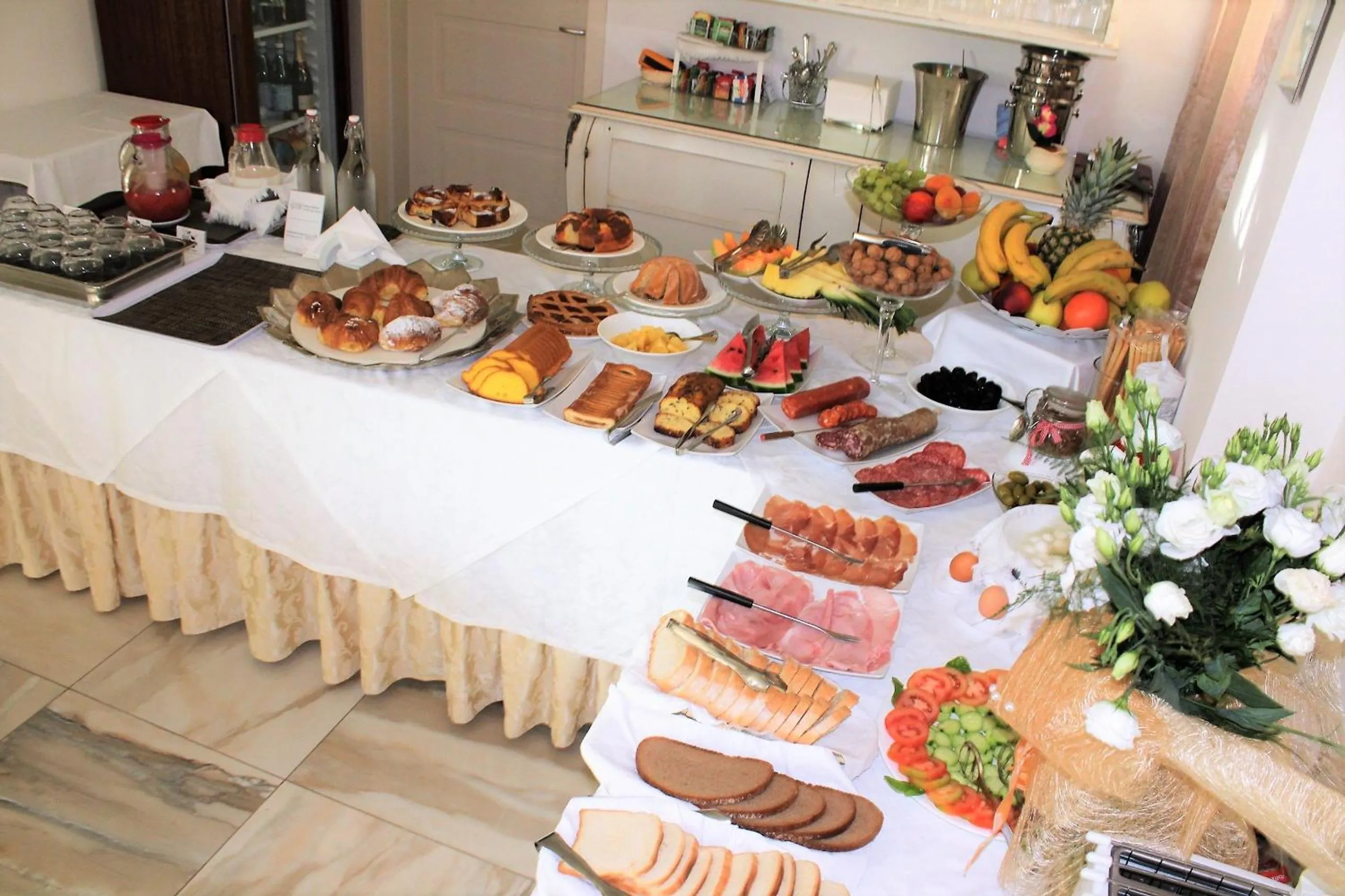 Buffet breakfast in Princier Fine Resort & SPA