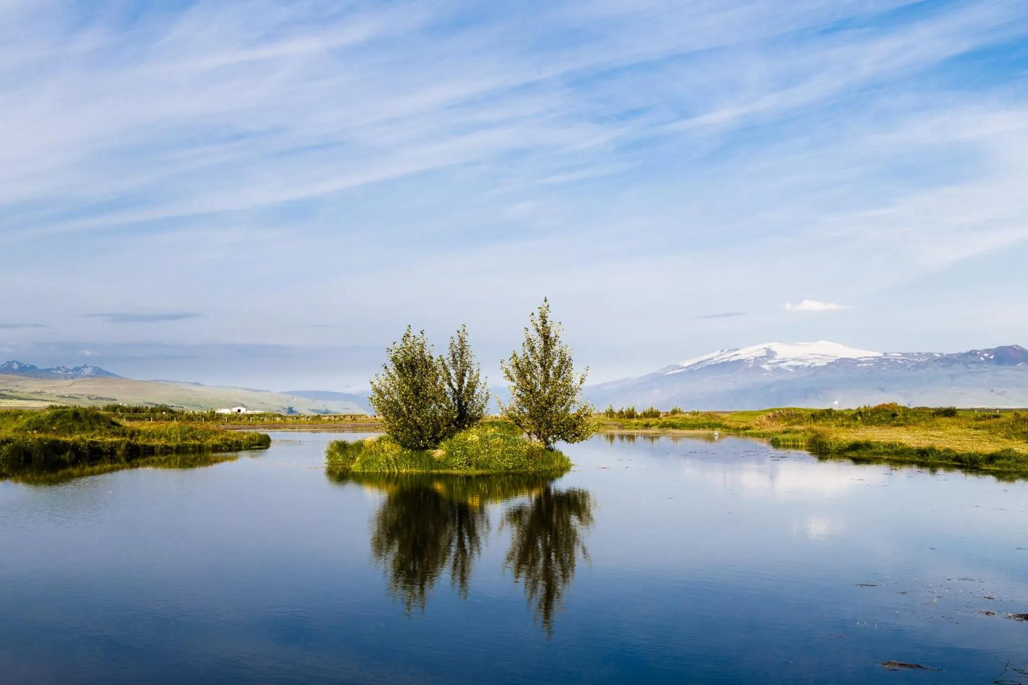 Lake view in Hótel Eyjafjallajökull