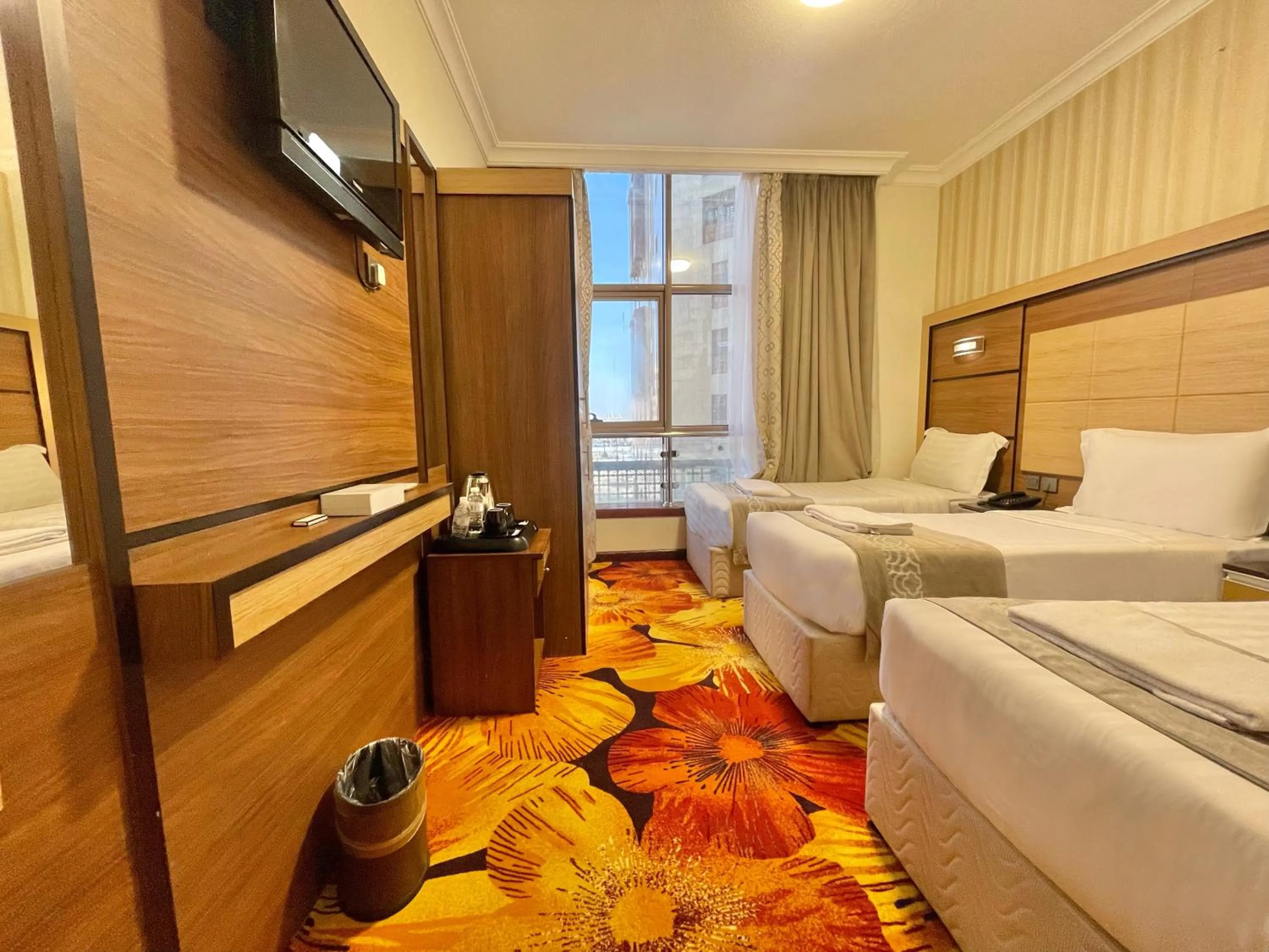 View (from property/room), Bed in Al Mukhtara Almasi Hotel