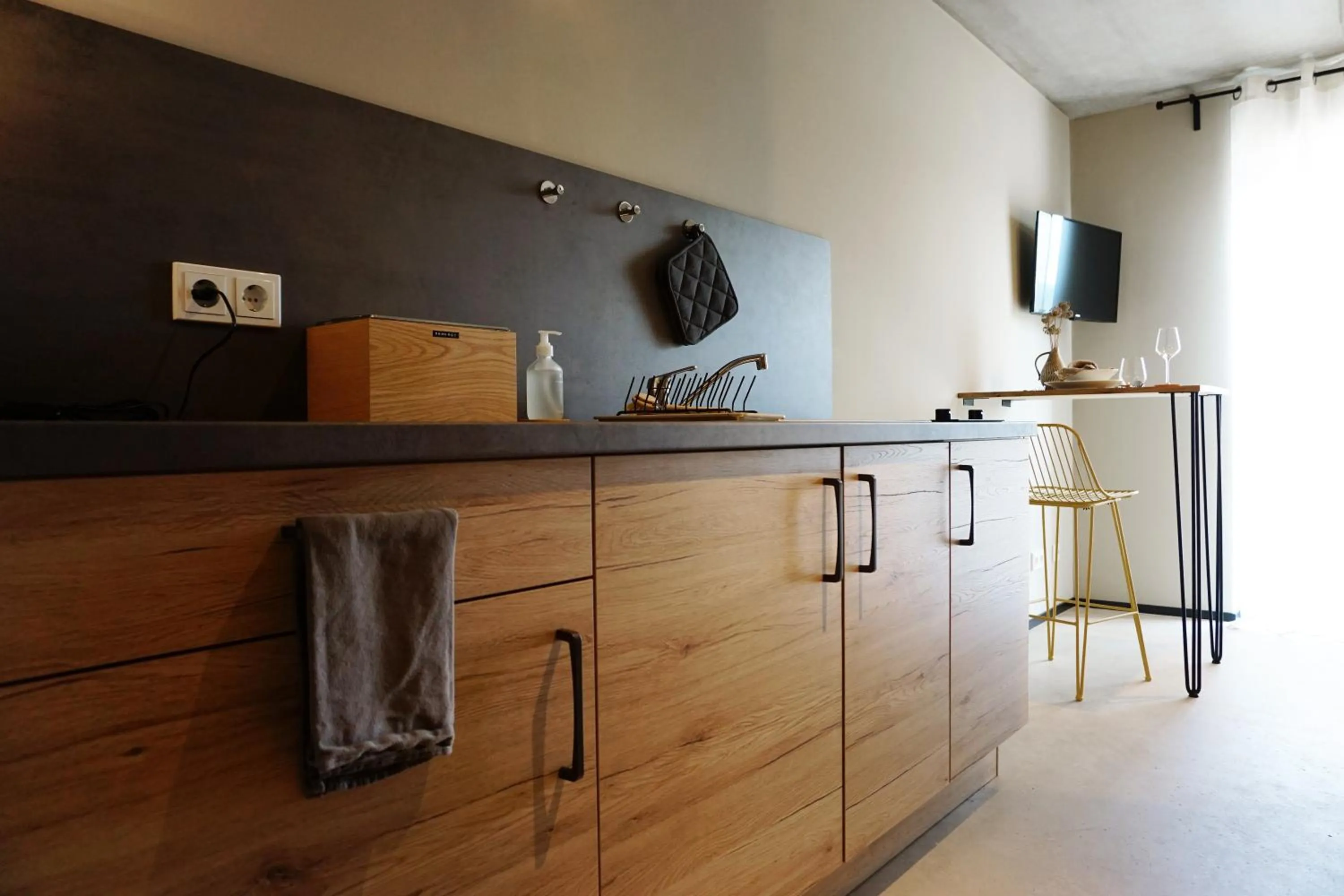 Kitchen or kitchenette in Talbach Apartments