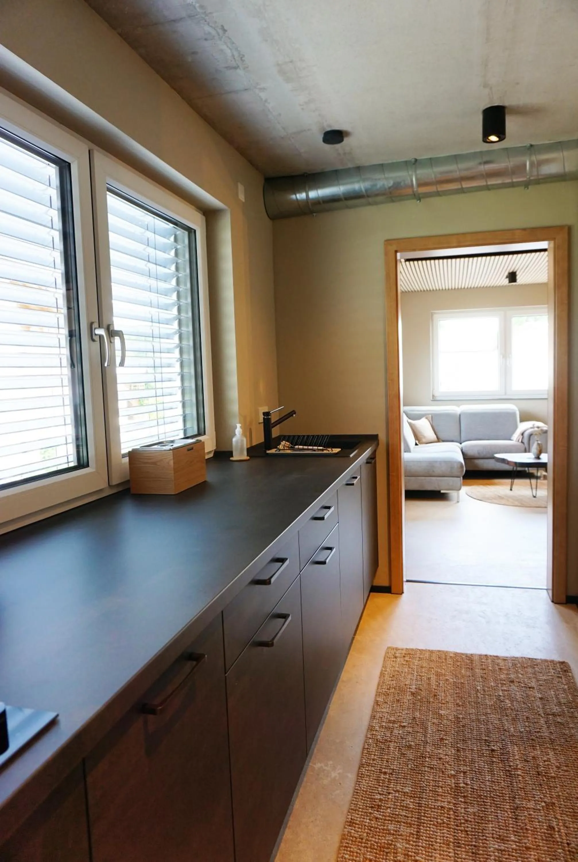 Kitchen or kitchenette in Talbach Apartments