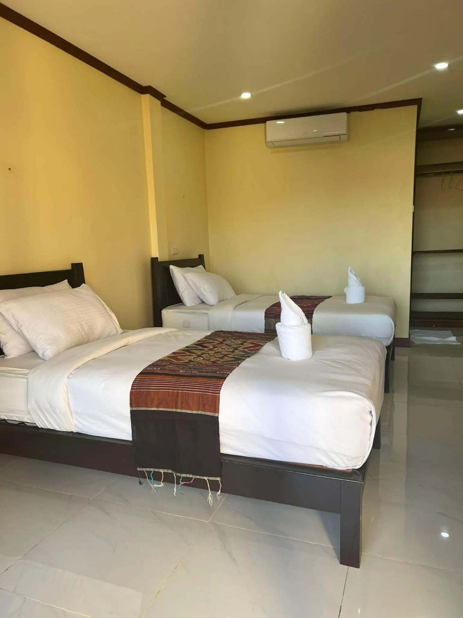 Bed in Lebijou Guesthouse - Konesavath