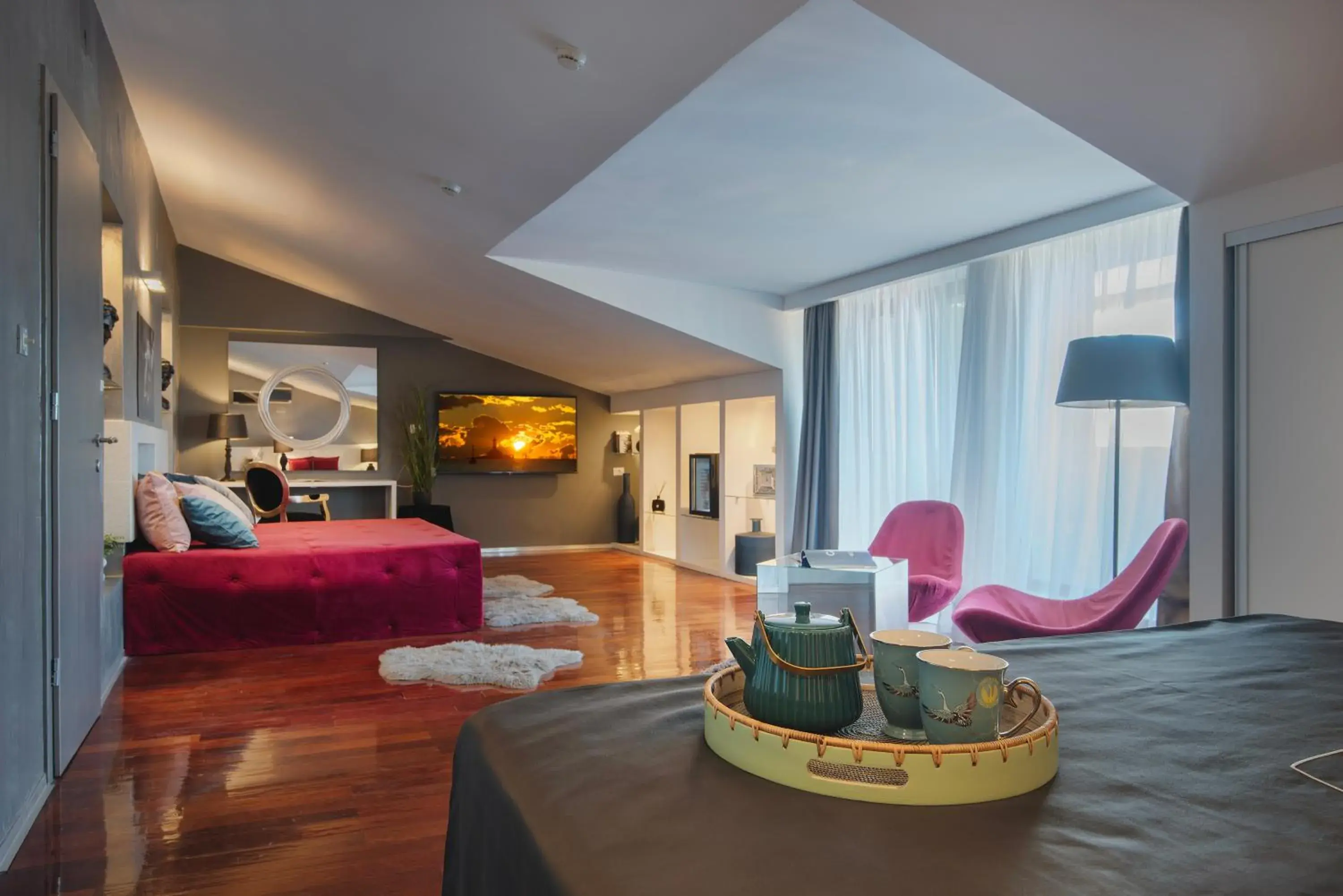 Deluxe Double Room with Bath in Boutique Hotel Chevalier by Bura Hotels - Adults Only Deluxe Double Room with Bath in Boutique Hotel Chevalier by Bura Hotels - Adults Only