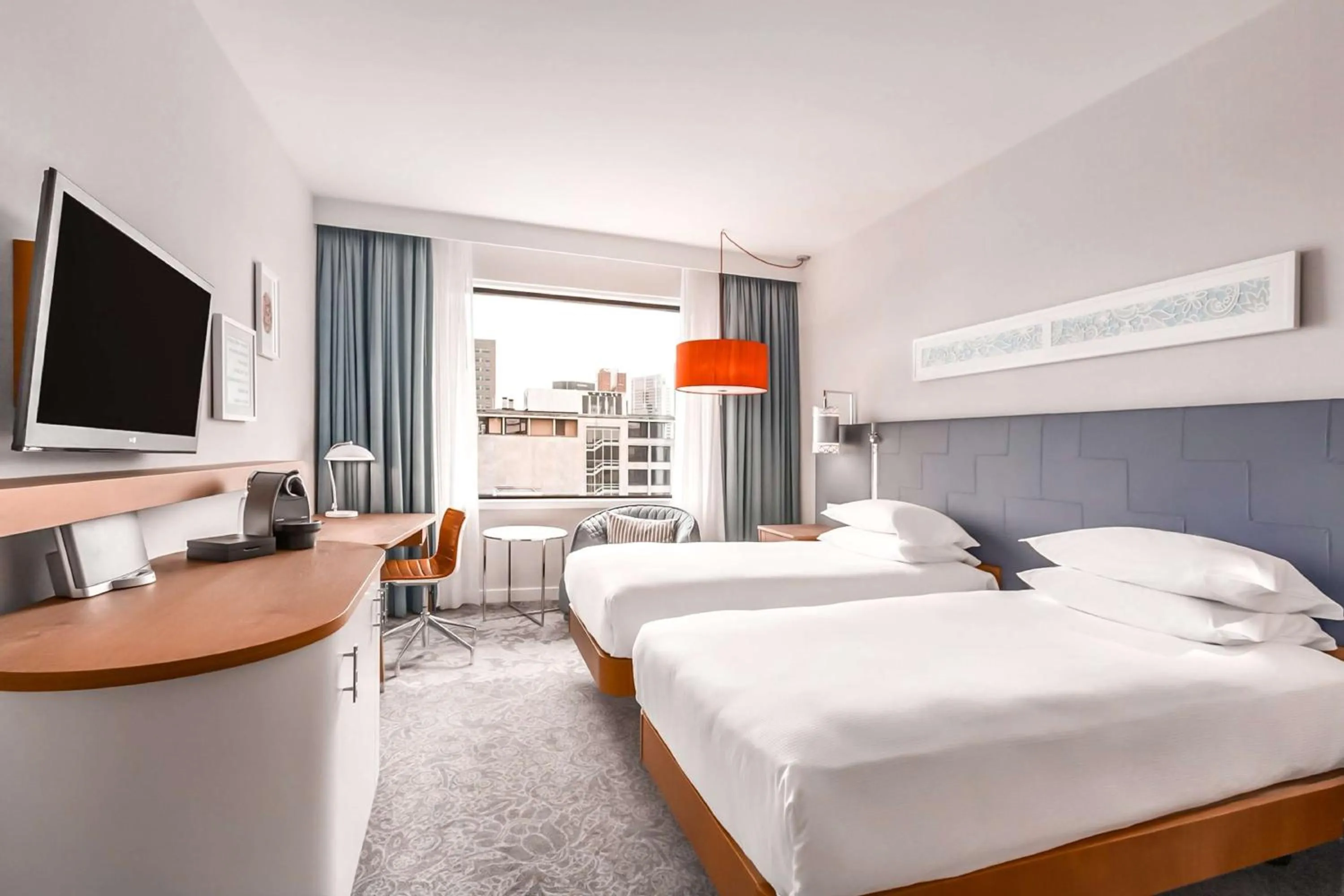 Bedroom, Bed in Hilton Rotterdam