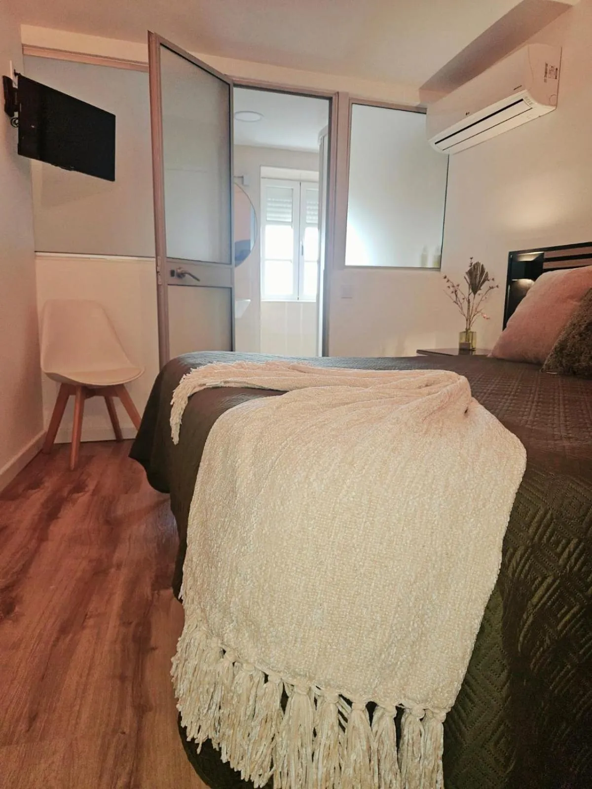 Bed in Alcamim Guesthouse