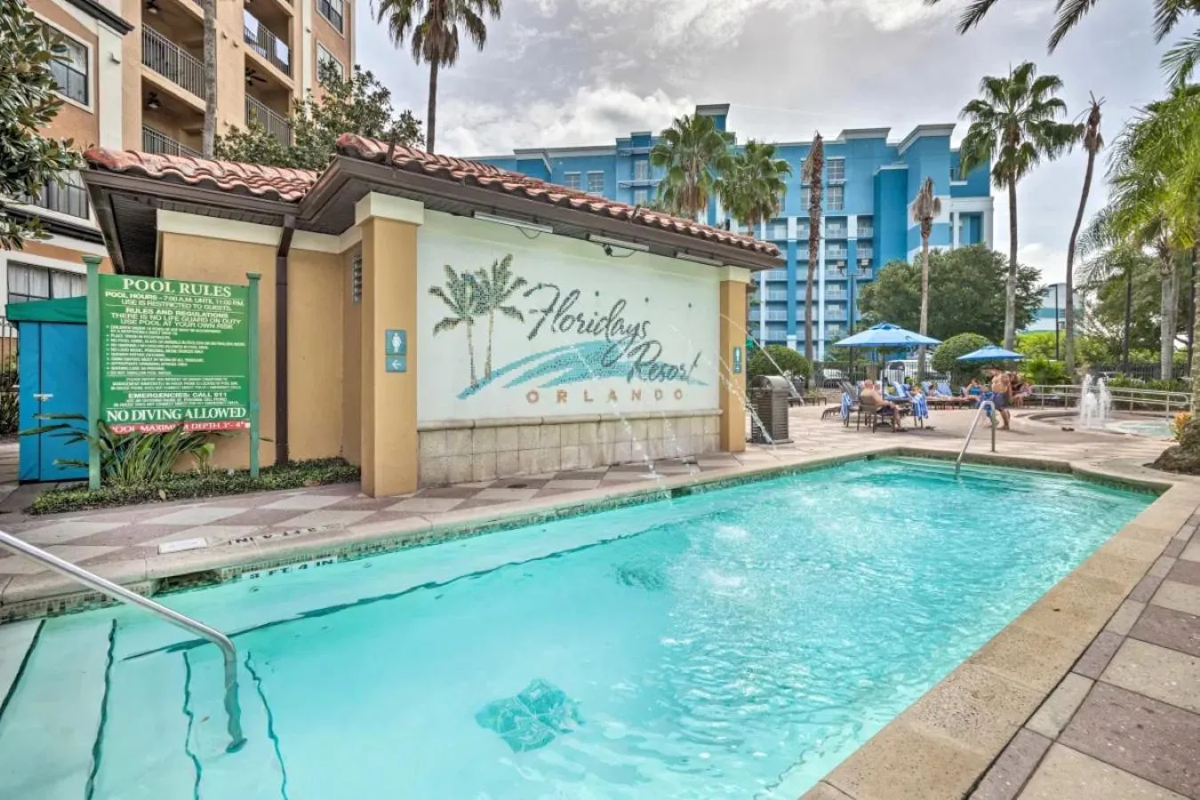 Swimming pool in Cozy Orlando Resort Condo 4Mi from Disney