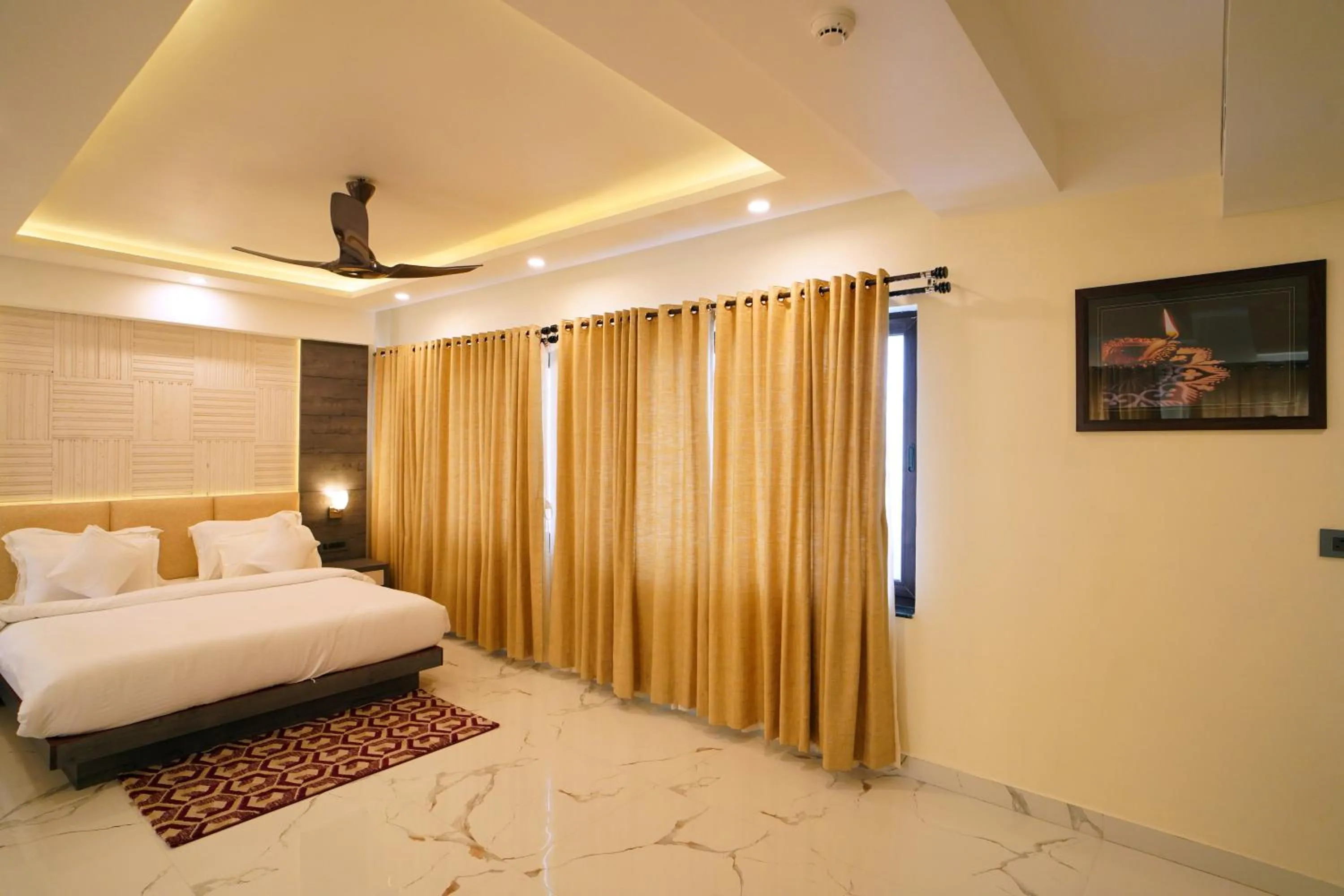 Bed in Shanti Seaview Resort & Spa