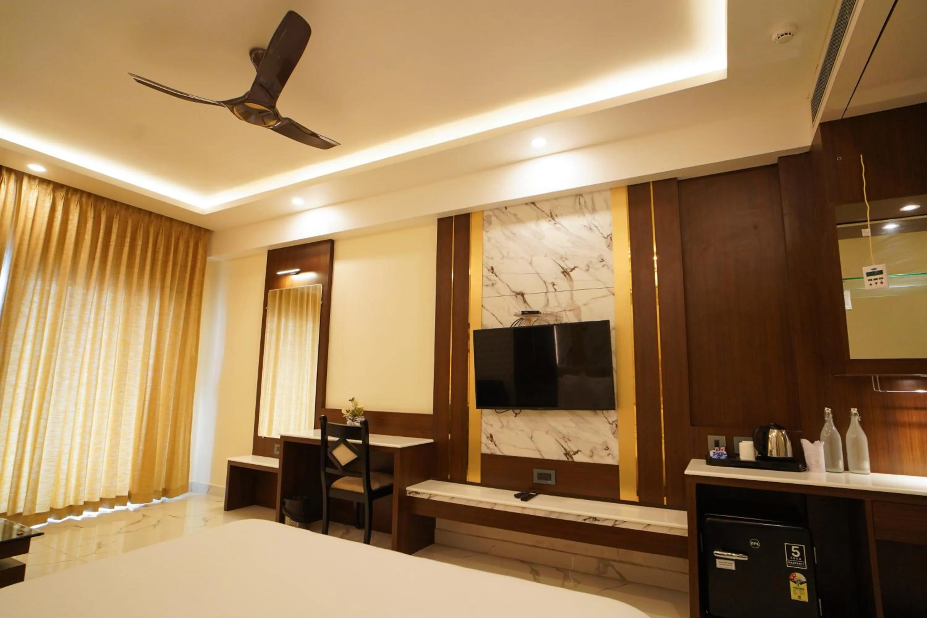 Bed in Shanti Seaview Resort & Spa