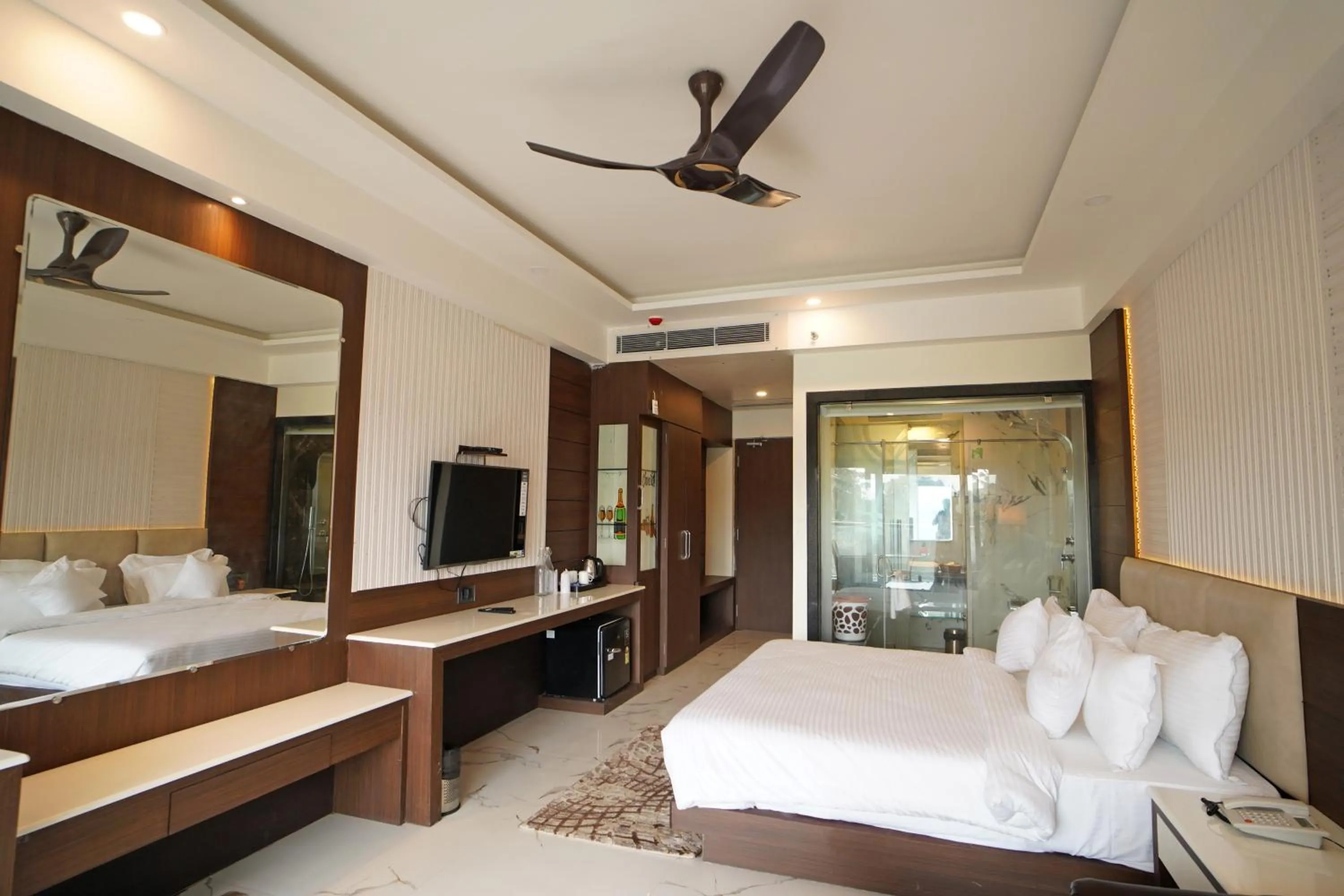 Bed in Shanti Seaview Resort & Spa