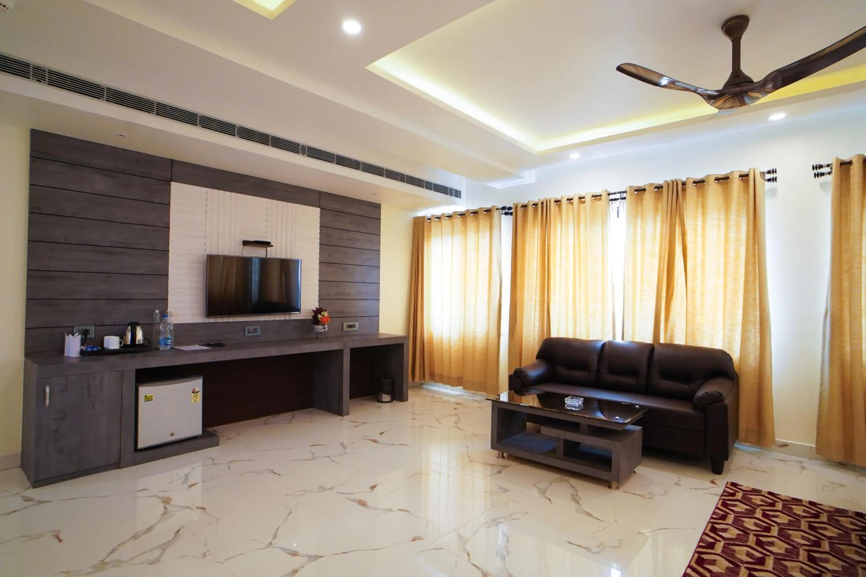 Shanti Seaview Resort & Spa