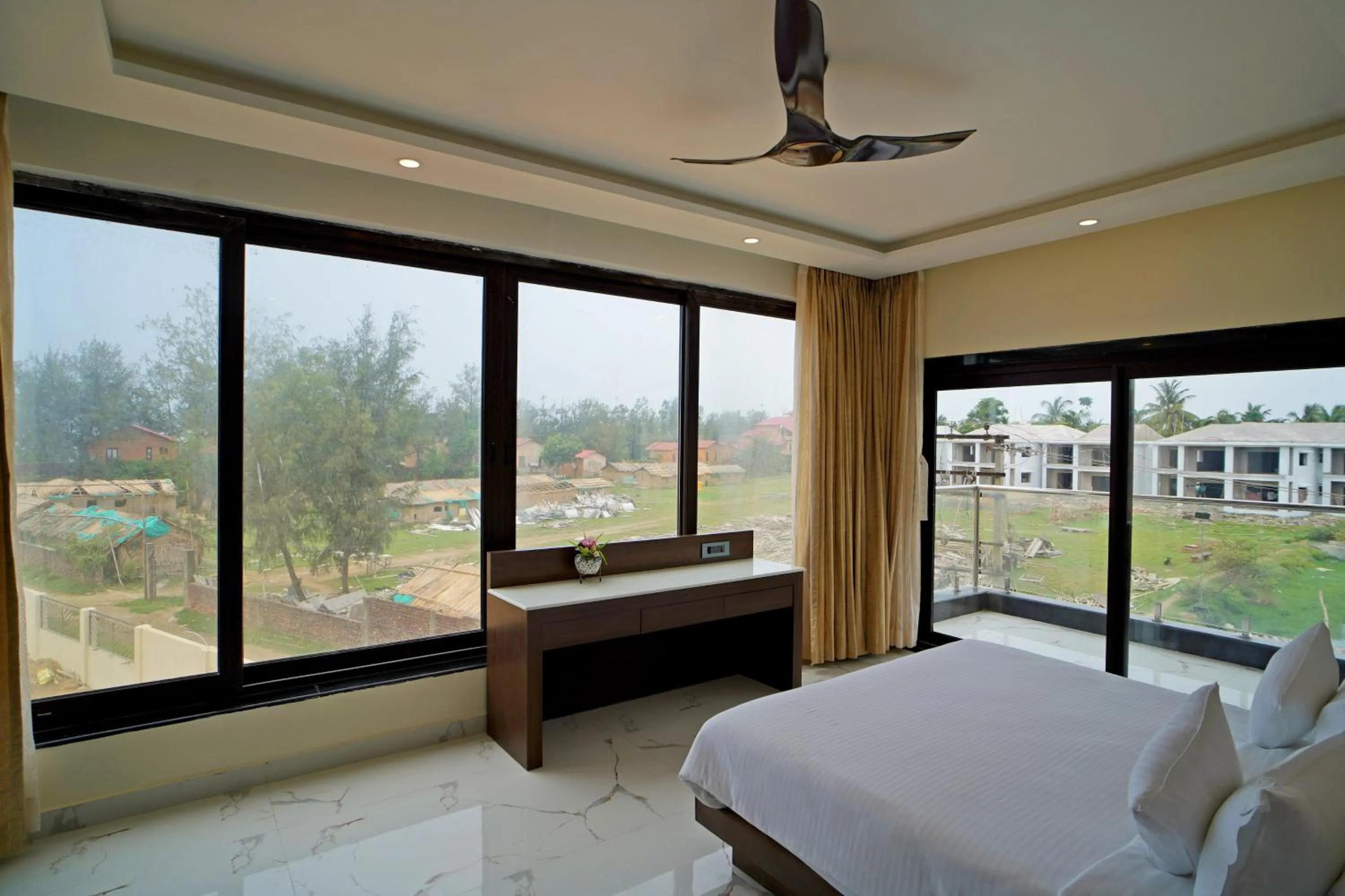 Bed in Shanti Seaview Resort & Spa